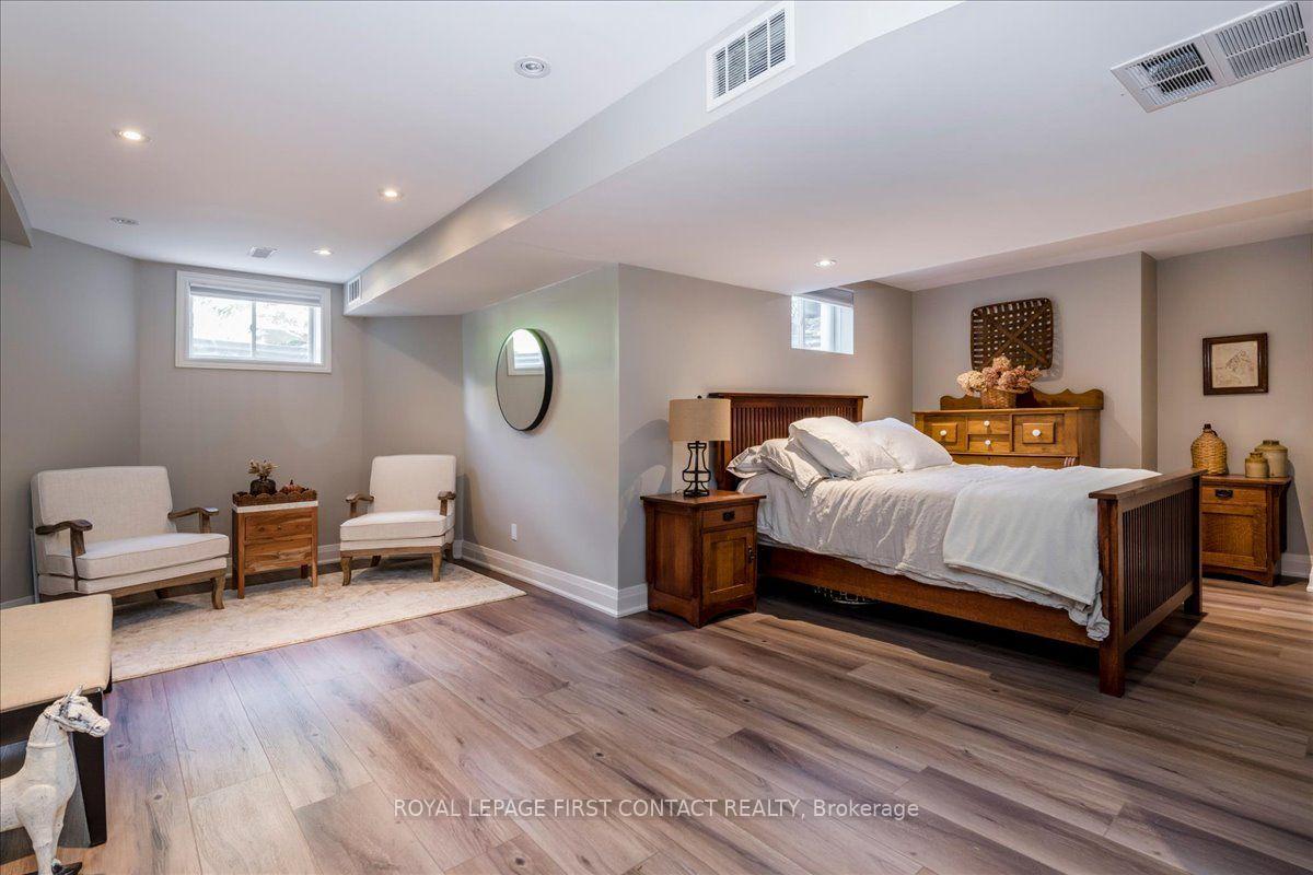 Photo 29 of 22 Mcfadden Drive, Springwater, Hillsdale — HOMEH