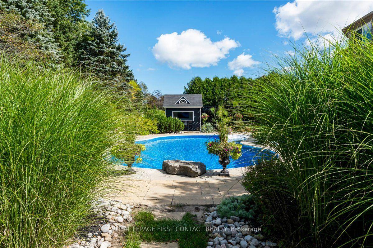 Photo 32 of 22 Mcfadden Drive, Springwater, Hillsdale — HOMEH