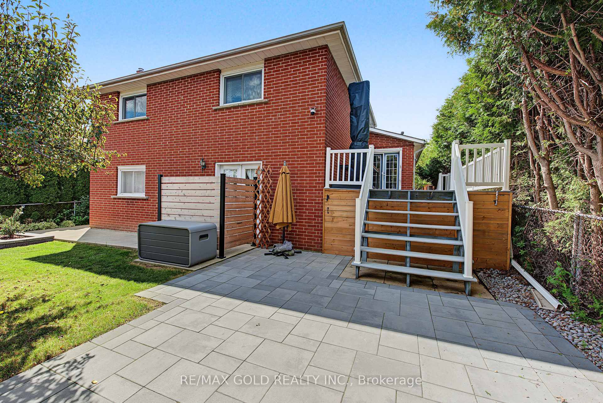 Photo 42 of 55 Malcolm Crescent, Brampton, Central Park — HOMEH