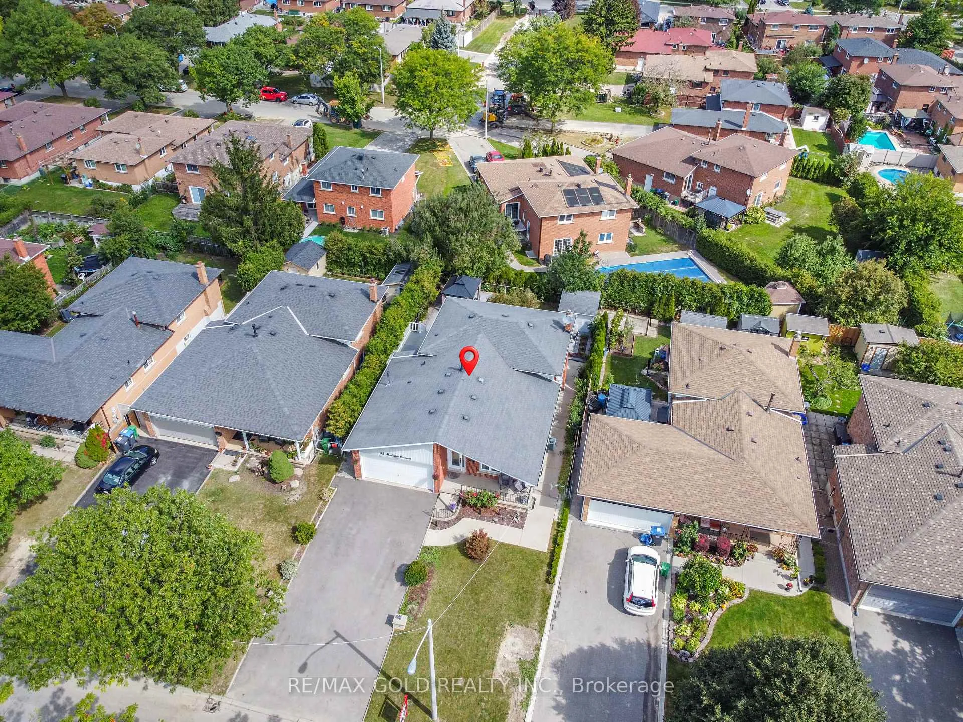 Photo 51 of 55 Malcolm Crescent, Brampton, Central Park — HOMEH