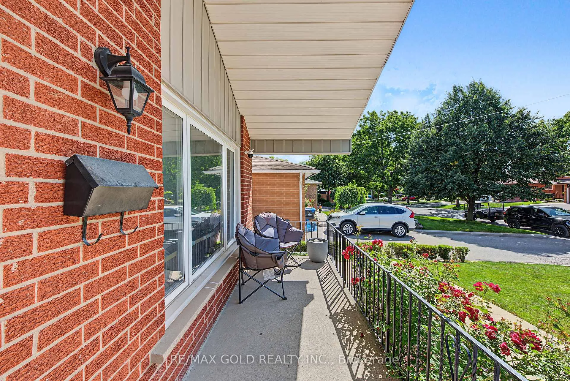 Photo 53 of 55 Malcolm Crescent, Brampton, Central Park — HOMEH