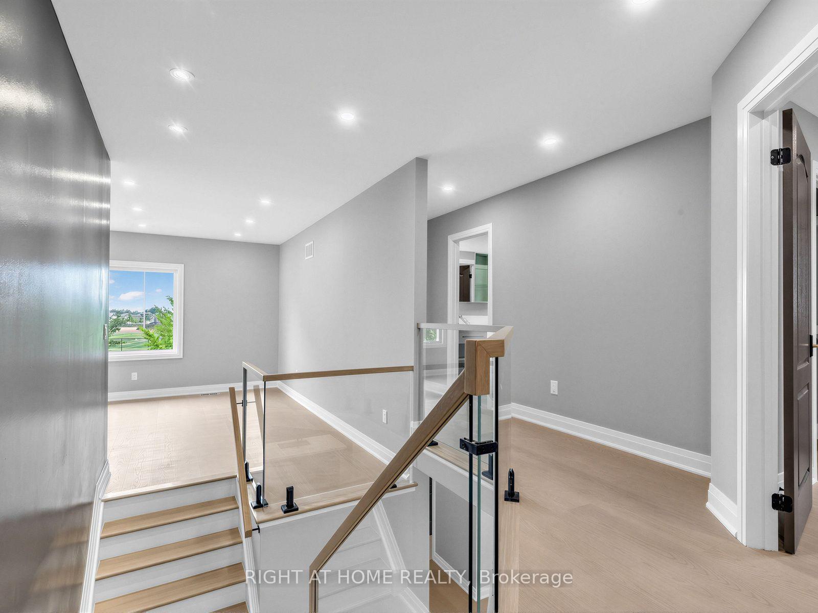 Photo 21 of 75 Borealis Avenue, Aurora, Bayview Northeast — HOMEH