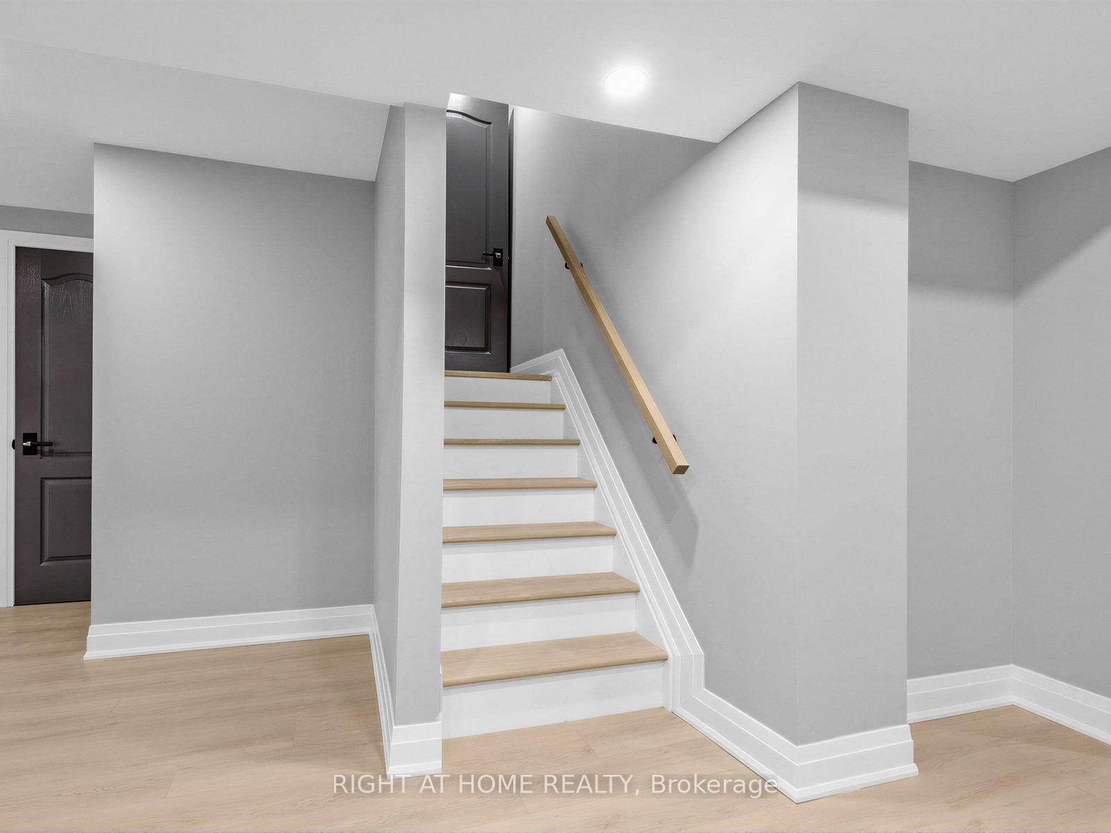 Photo 43 of 75 Borealis Avenue, Aurora, Bayview Northeast — HOMEH