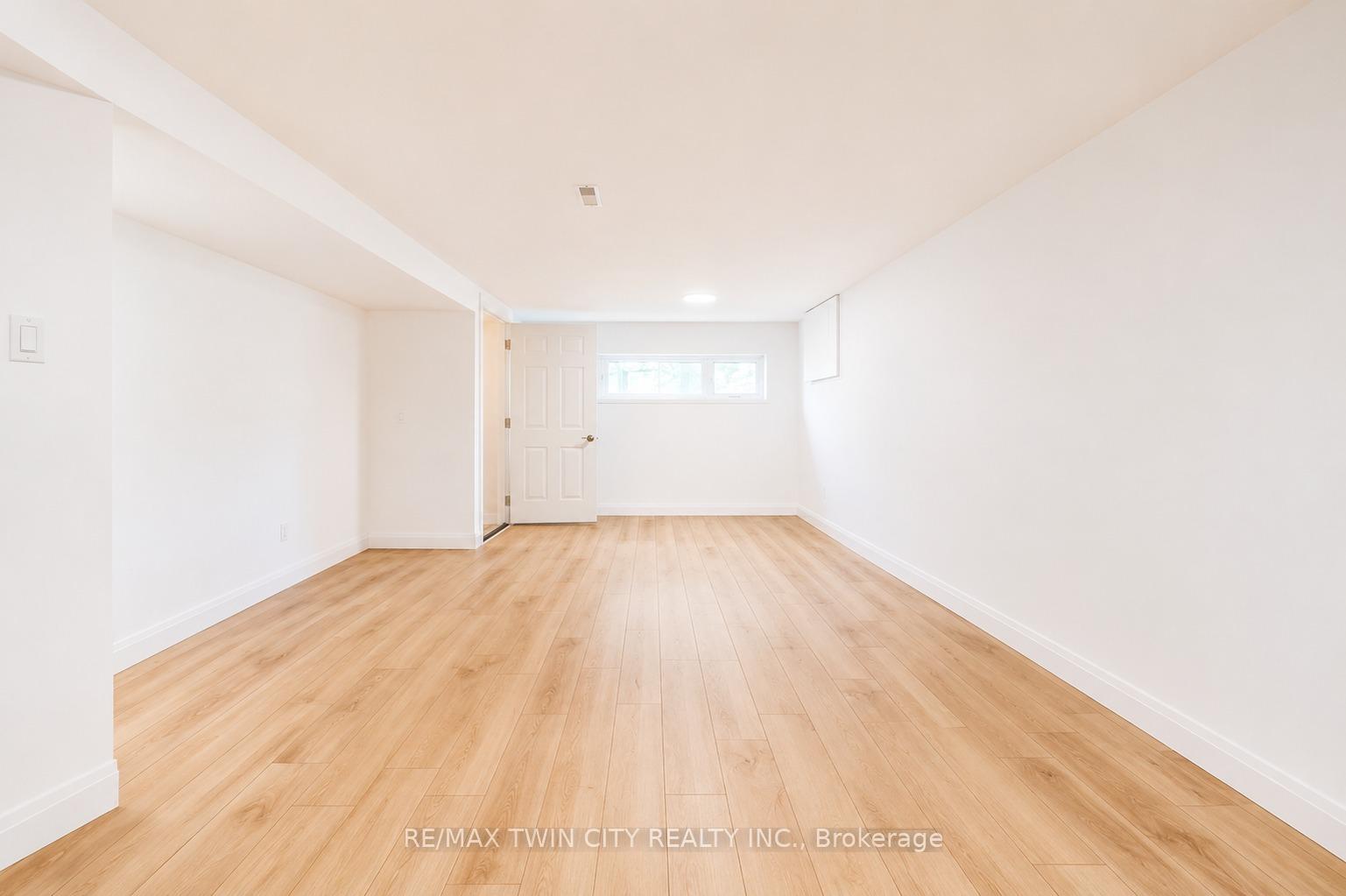 Photo 5 of Unit Basement, 53 Broken Oak Crescent, Kitchener, Forest Heights — HOMEH