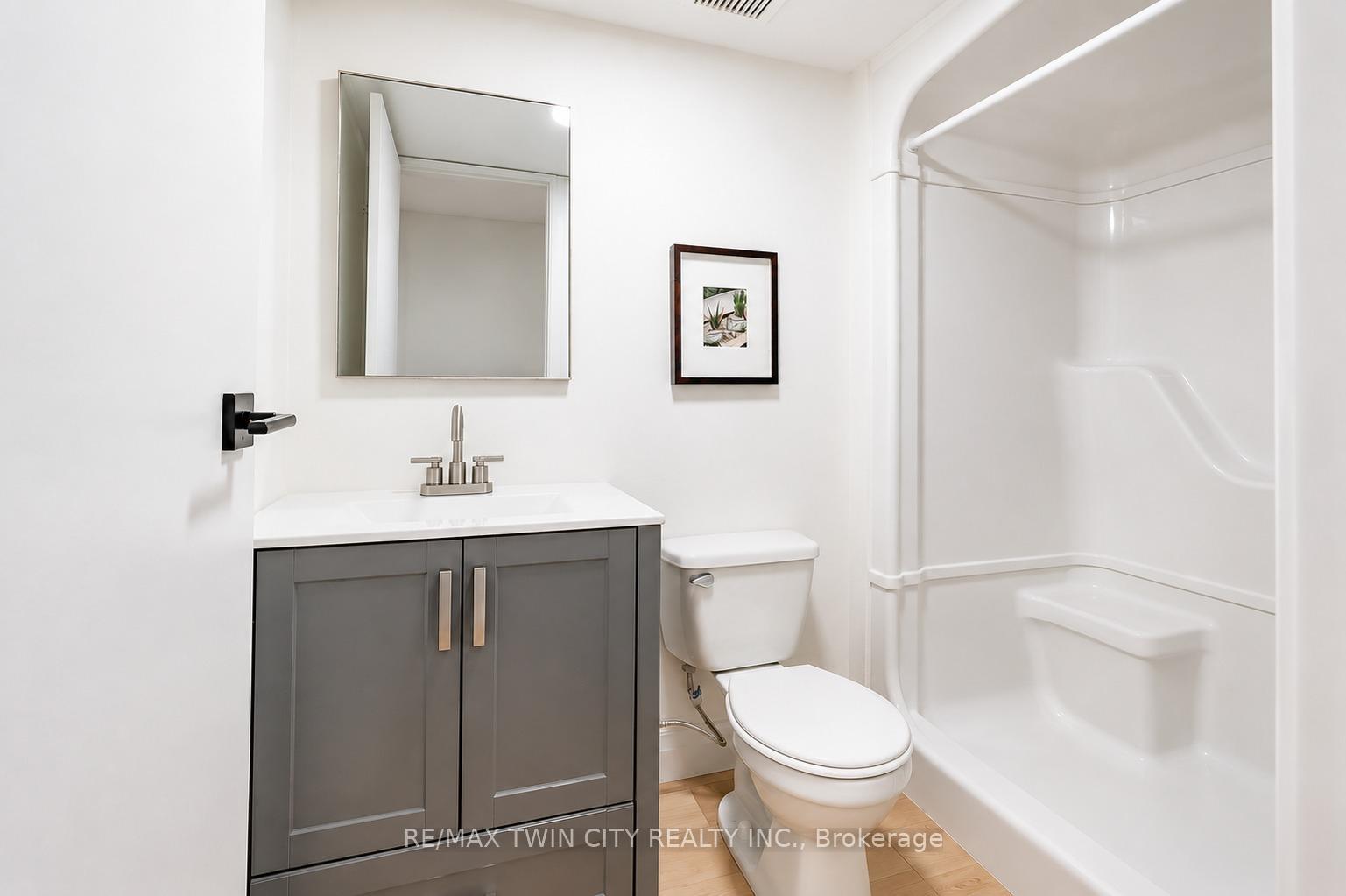 Photo 6 of Unit Basement, 53 Broken Oak Crescent, Kitchener, Forest Heights — HOMEH
