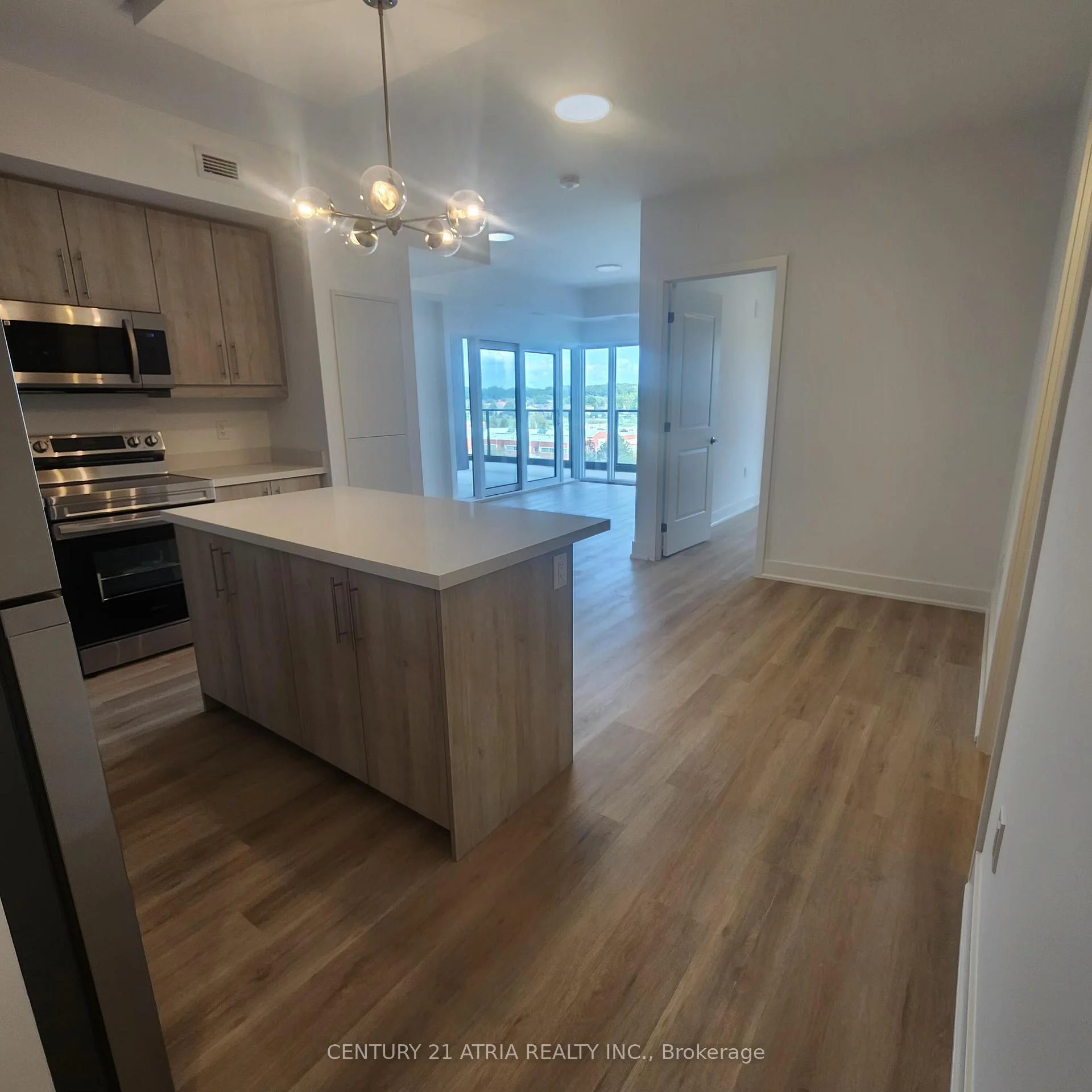 Photo 16 of Unit 801, 575 Conklin Road, Brantford, Henderson-Sky Acres — HOMEH