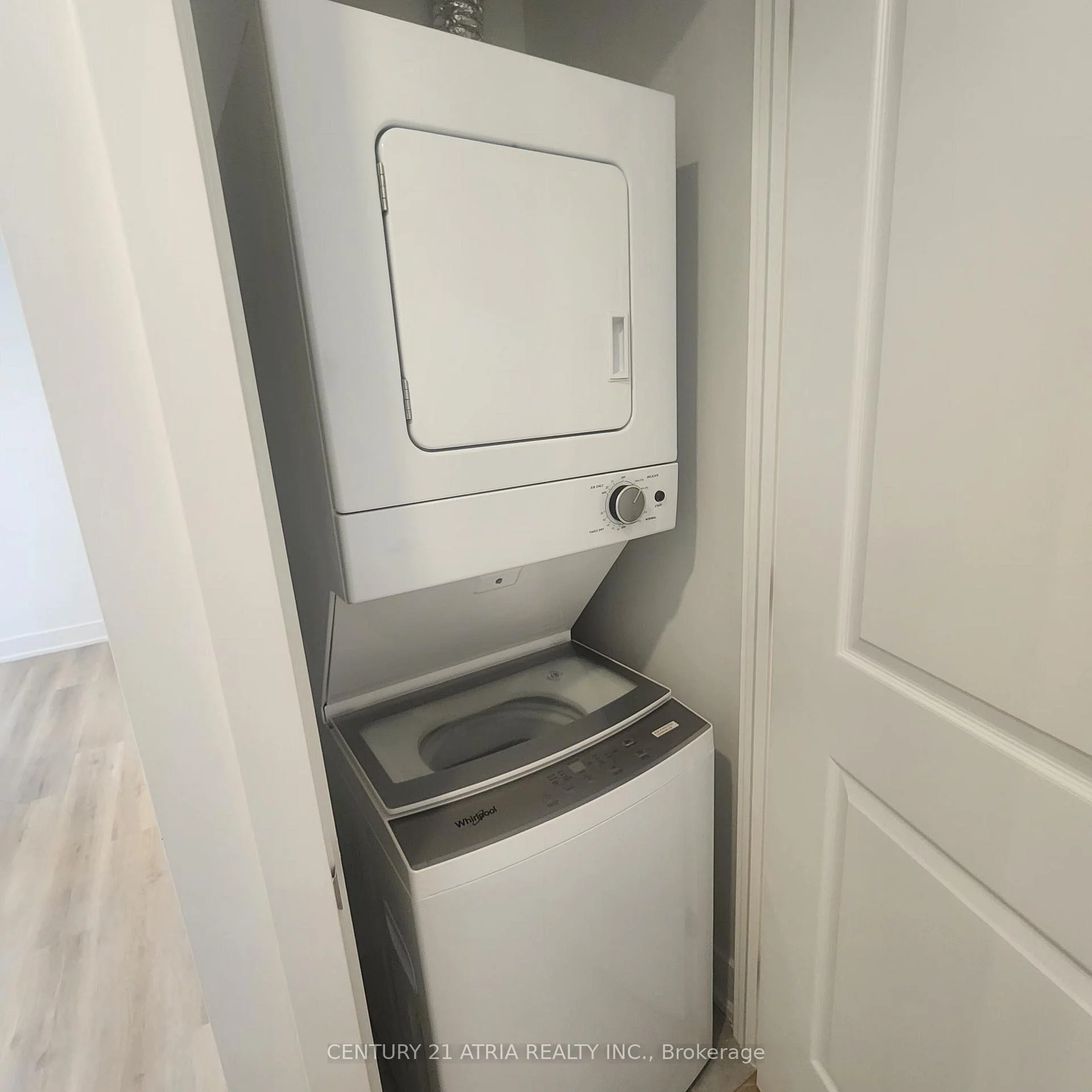 Photo 26 of Unit 801, 575 Conklin Road, Brantford, Henderson-Sky Acres — HOMEH