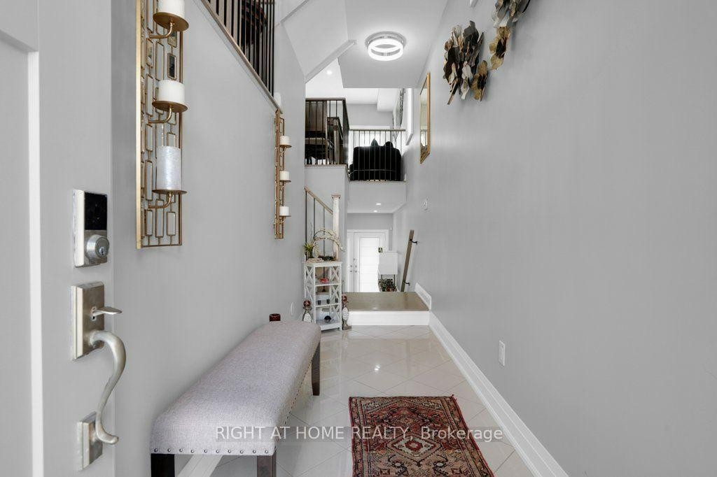 Photo 12 of 6 Plowman Lane, Richmond Hill, Rouge Woods — HOMEH