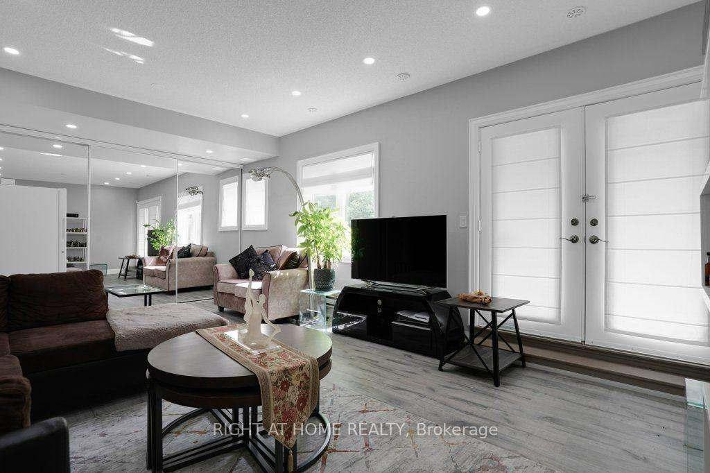 Photo 15 of 6 Plowman Lane, Richmond Hill, Rouge Woods — HOMEH