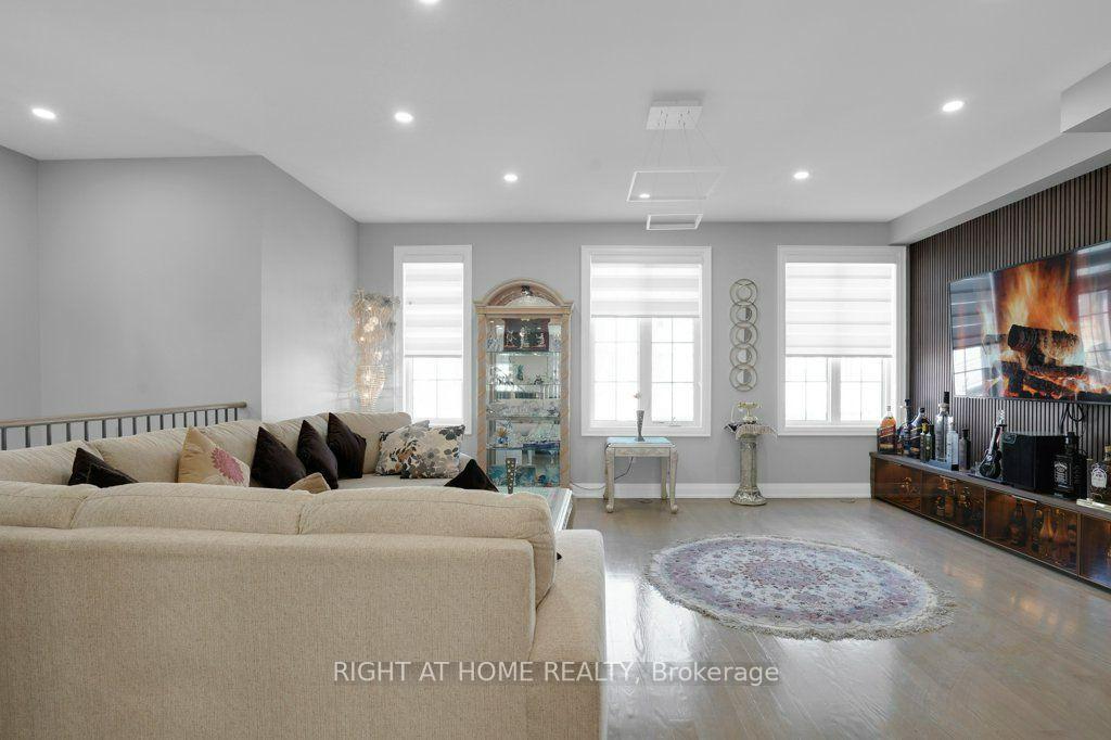 Photo 21 of 6 Plowman Lane, Richmond Hill, Rouge Woods — HOMEH
