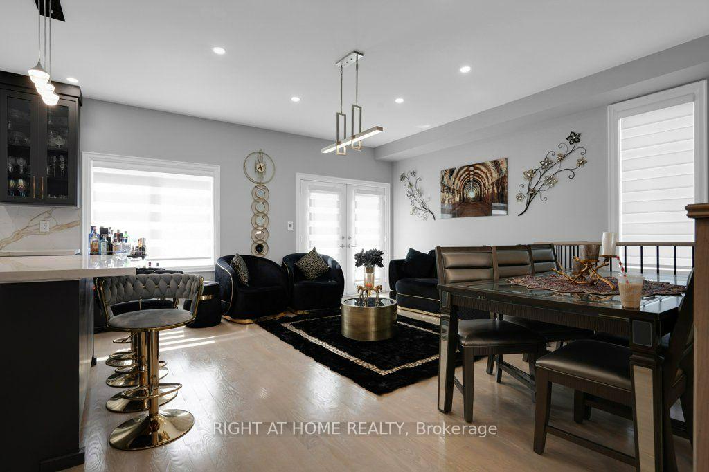 Photo 28 of 6 Plowman Lane, Richmond Hill, Rouge Woods — HOMEH