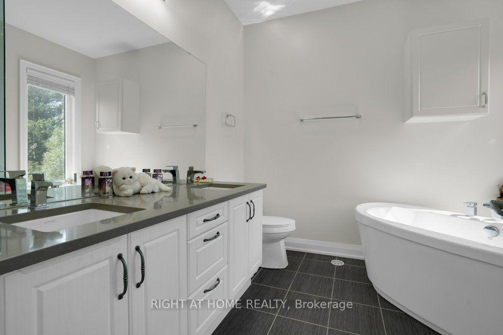 Photo 39 of 6 Plowman Lane, Richmond Hill, Rouge Woods — HOMEH