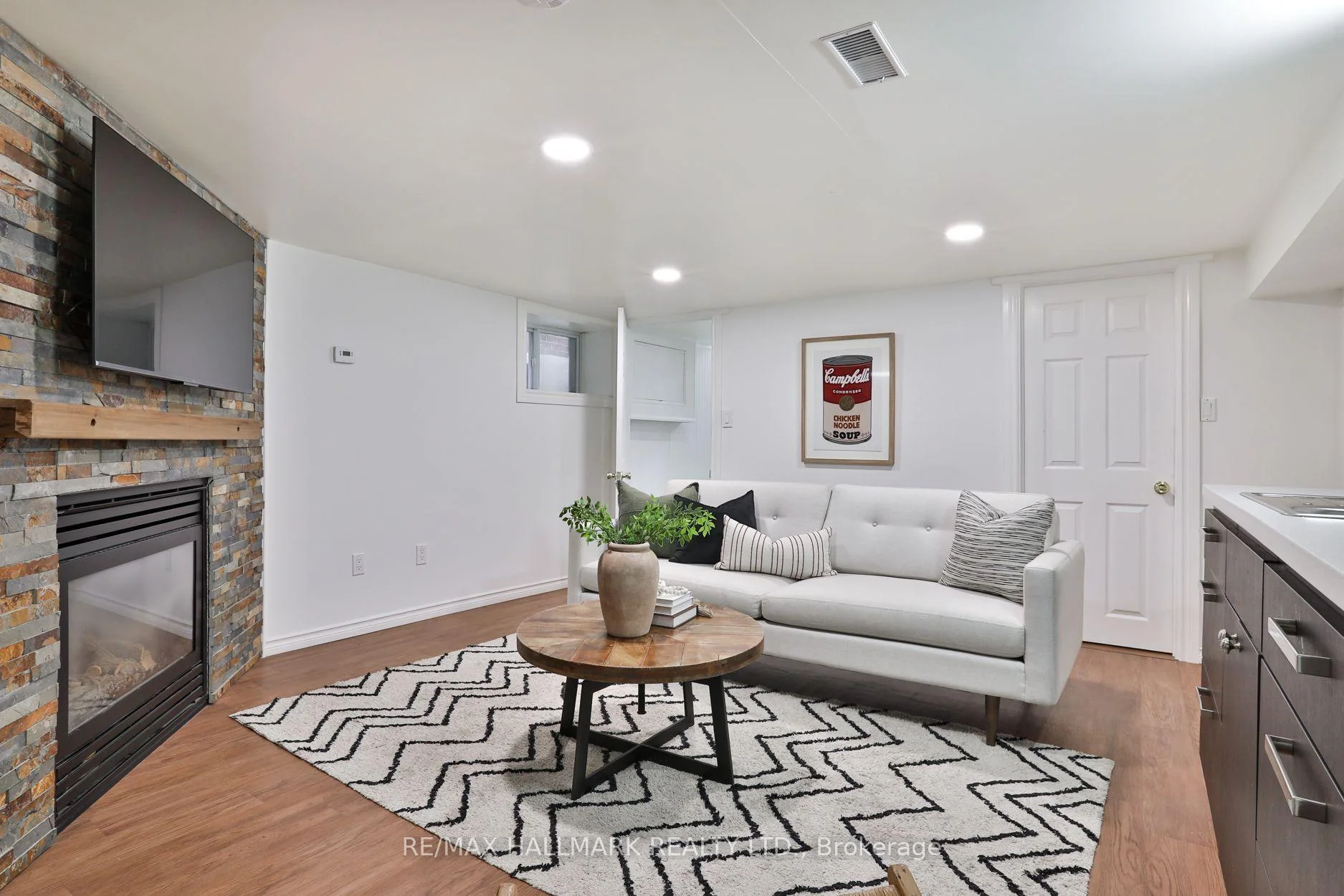 Photo 21 of 35 Boon Avenue, Toronto, Corso Italia-Davenport — HOMEH