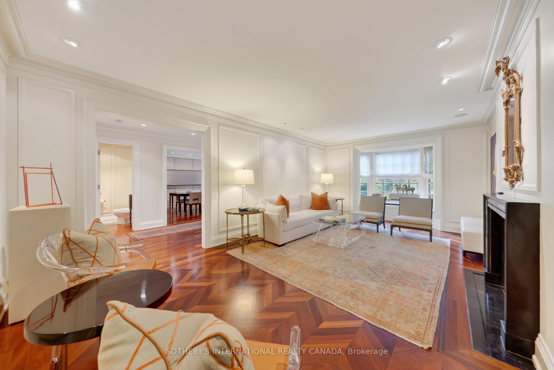 Photo 12 of 15 Alexandra Wood, Toronto, Bedford Park-Nortown — HOMEH