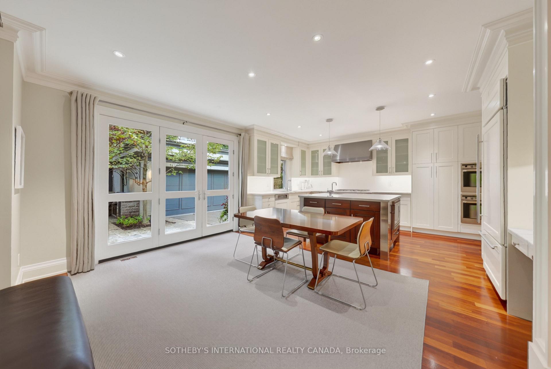 Photo 16 of 15 Alexandra Wood, Toronto, Bedford Park-Nortown — HOMEH