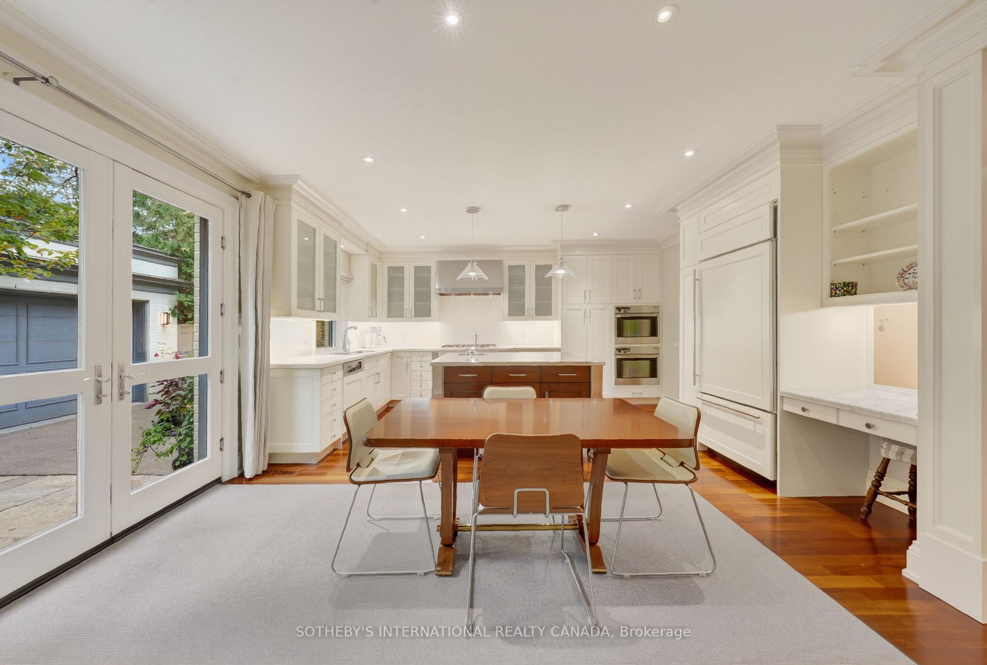 Photo 17 of 15 Alexandra Wood, Toronto, Bedford Park-Nortown — HOMEH