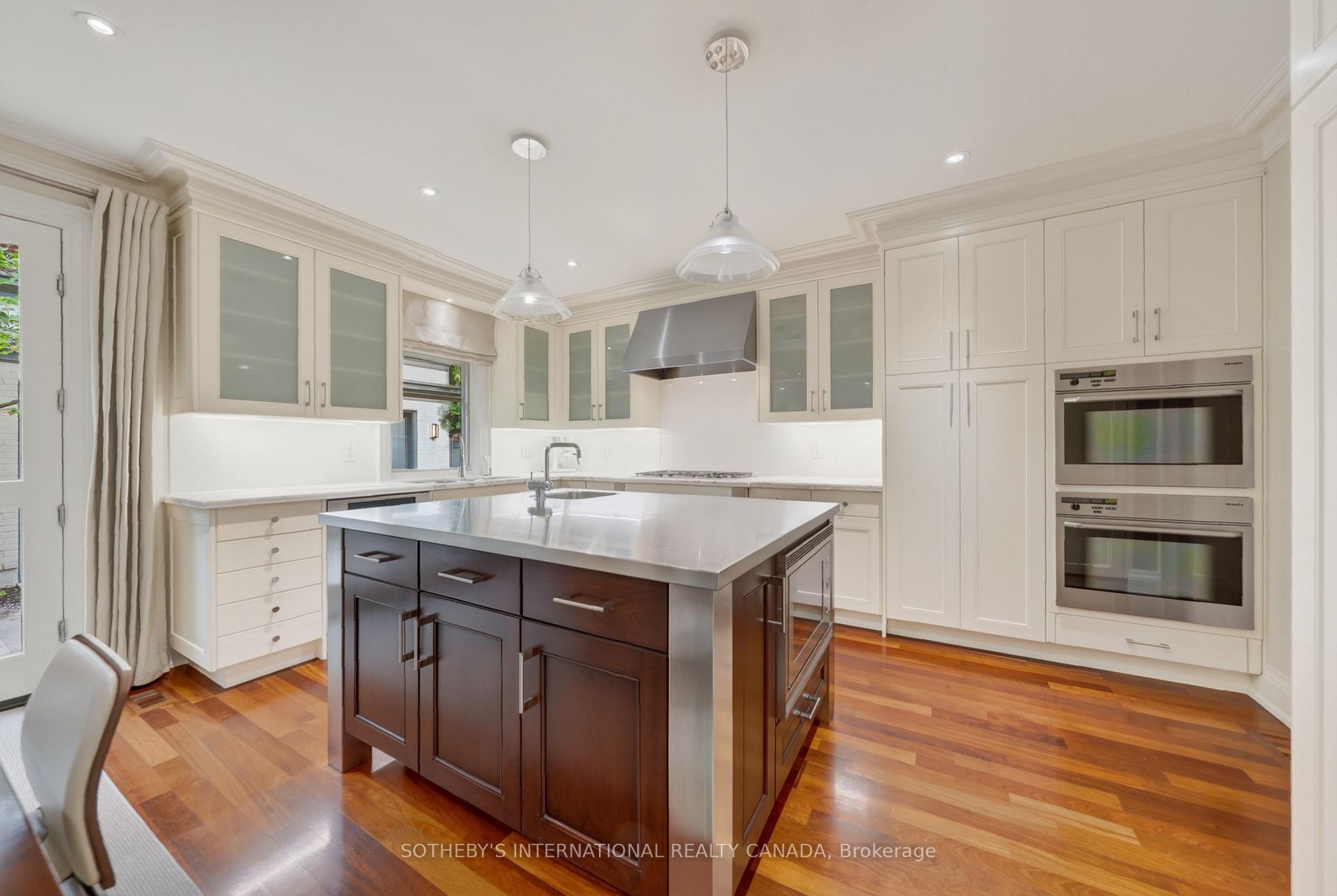 Photo 23 of 15 Alexandra Wood, Toronto, Bedford Park-Nortown — HOMEH