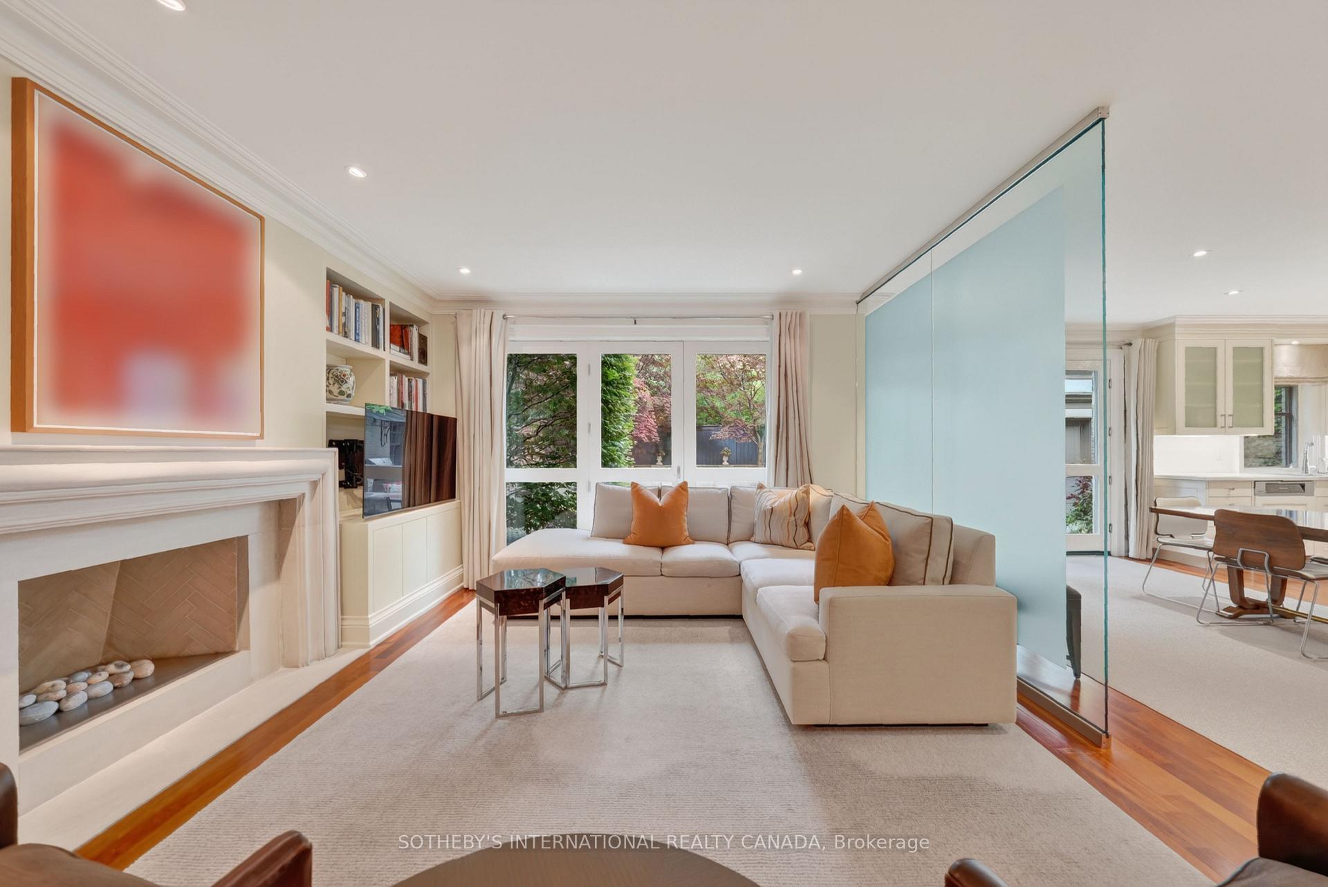 Photo 25 of 15 Alexandra Wood, Toronto, Bedford Park-Nortown — HOMEH