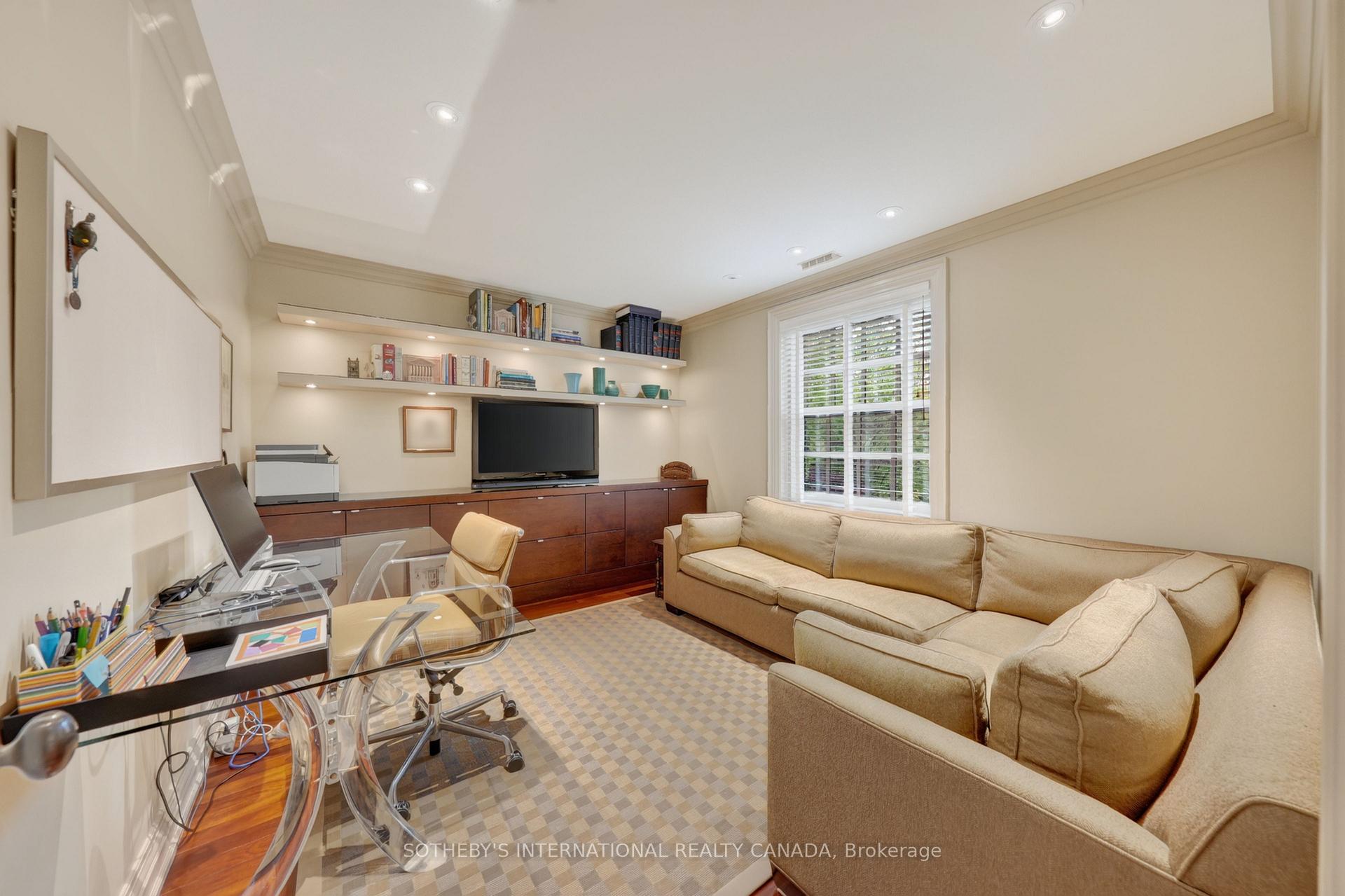 Photo 35 of 15 Alexandra Wood, Toronto, Bedford Park-Nortown — HOMEH