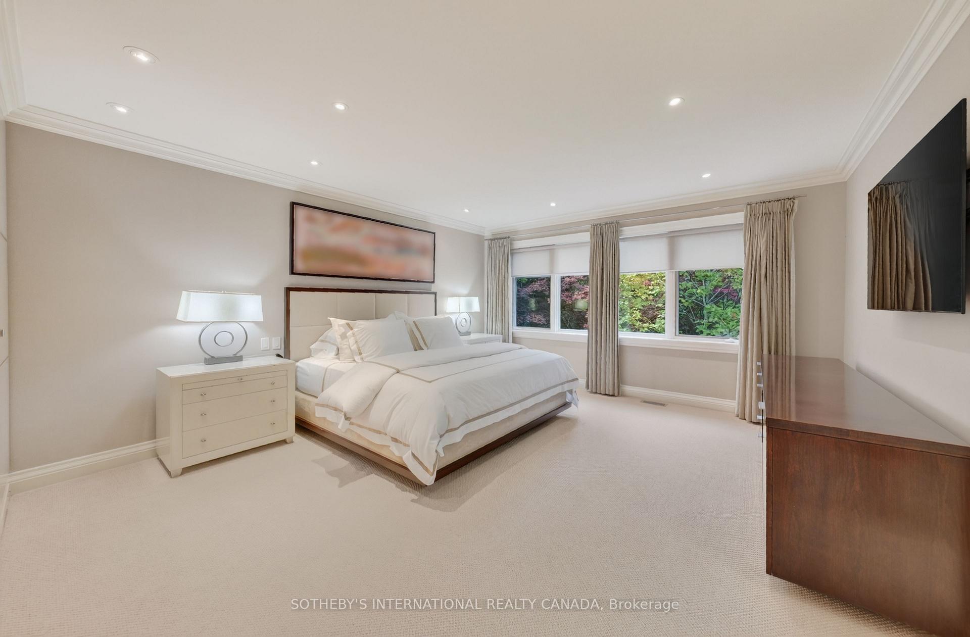 Photo 36 of 15 Alexandra Wood, Toronto, Bedford Park-Nortown — HOMEH