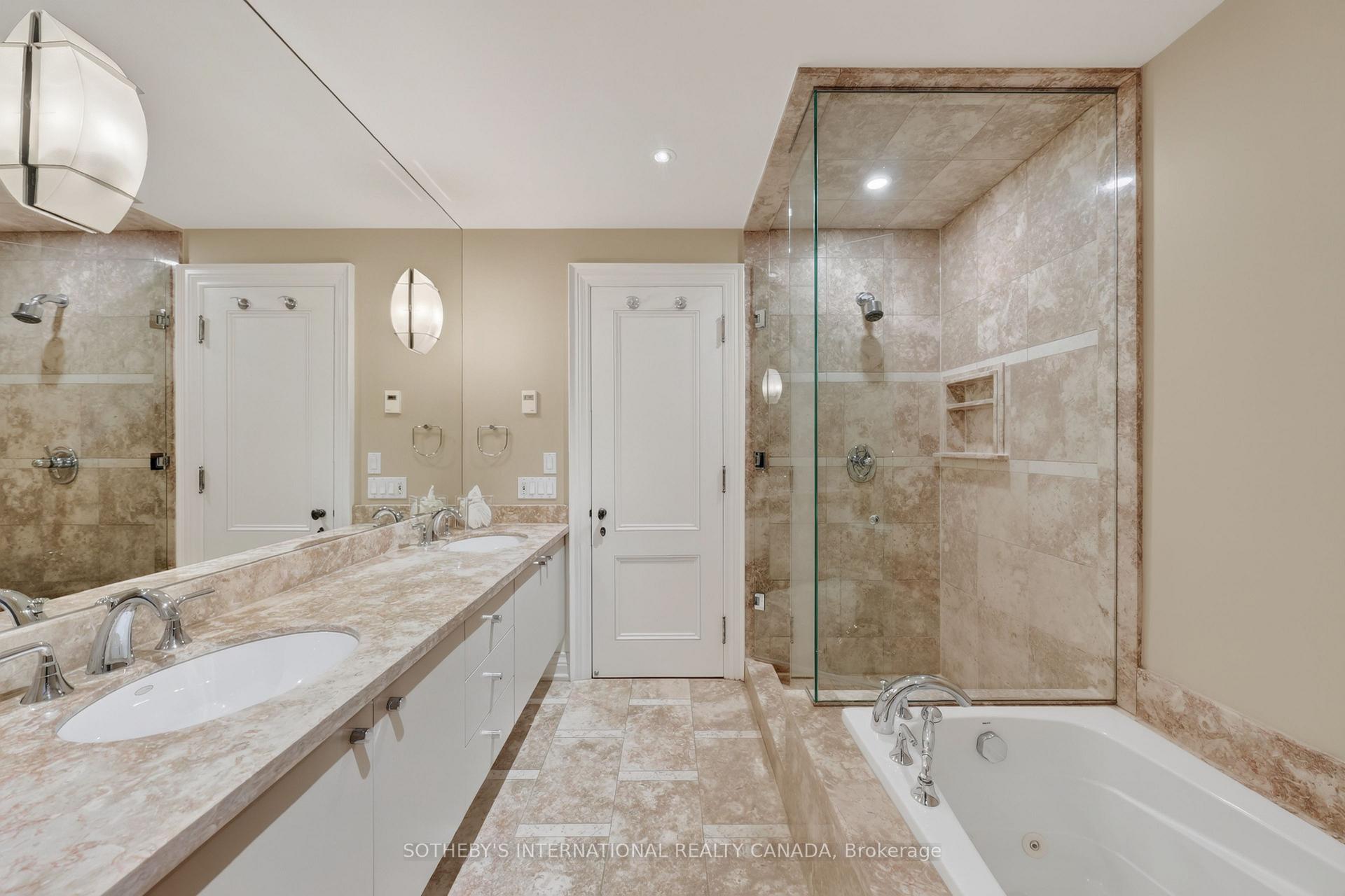 Photo 45 of 15 Alexandra Wood, Toronto, Bedford Park-Nortown — HOMEH
