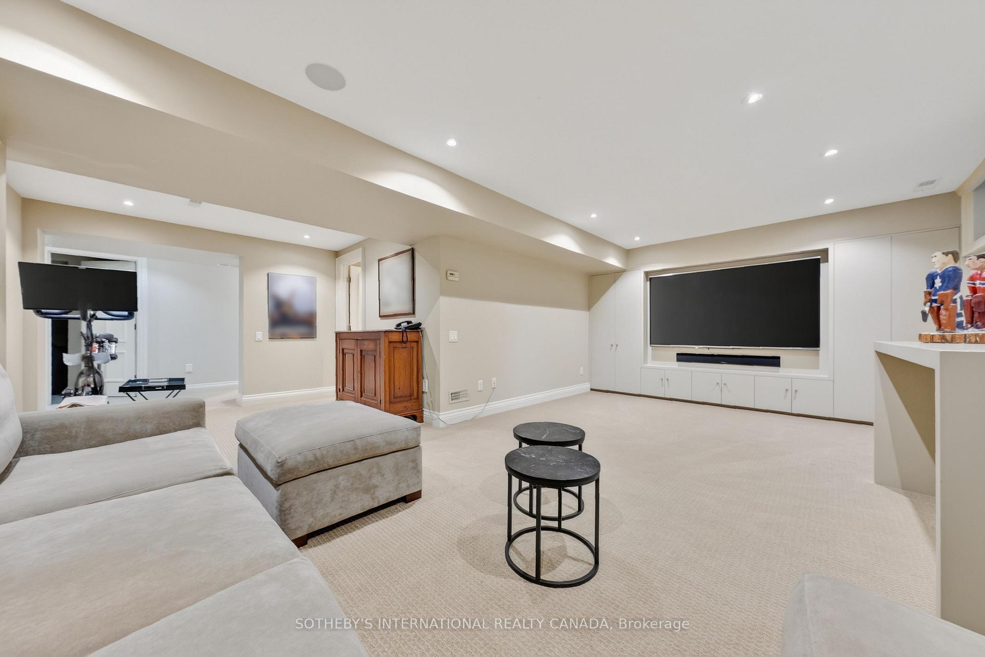 Photo 47 of 15 Alexandra Wood, Toronto, Bedford Park-Nortown — HOMEH