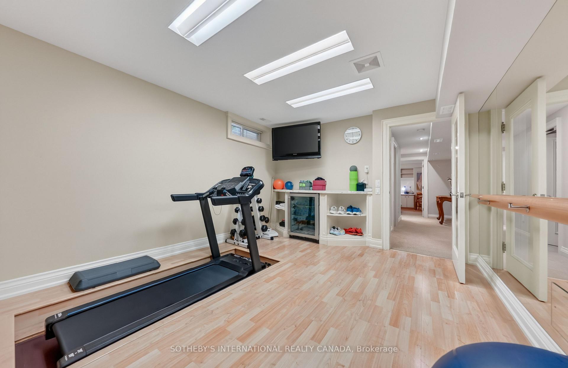 Photo 48 of 15 Alexandra Wood, Toronto, Bedford Park-Nortown — HOMEH