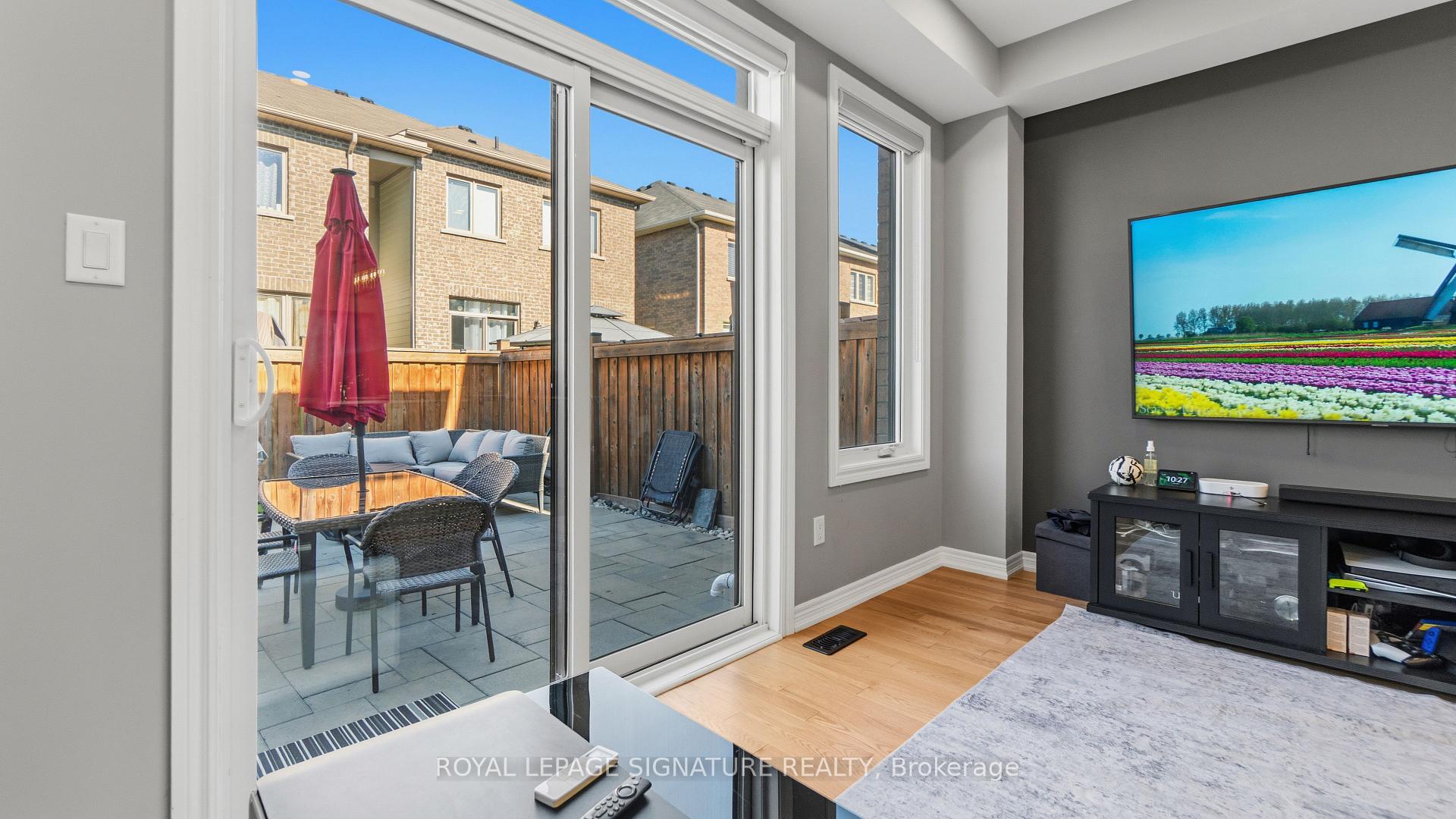 Photo 18 of 8 Angelfish Road, Brampton, Northwest Brampton — HOMEH