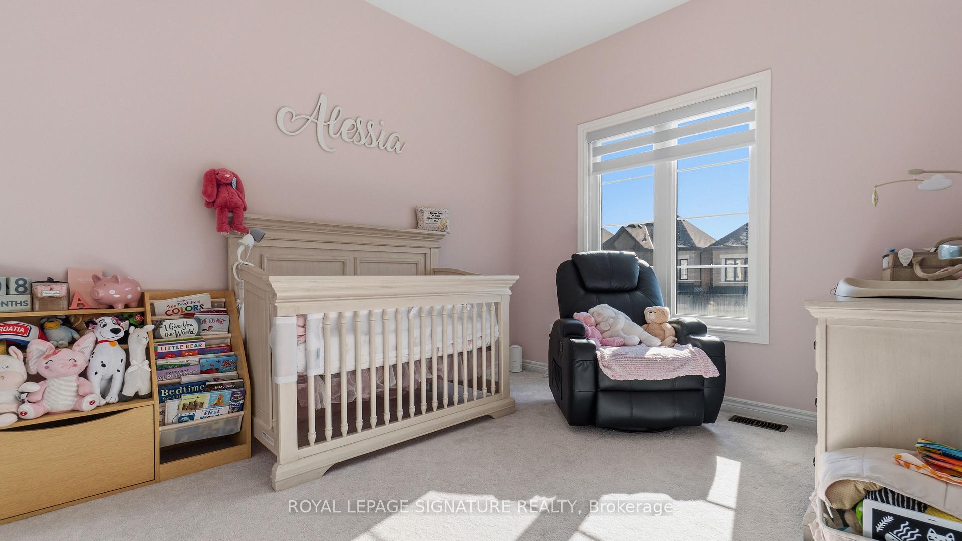 Photo 23 of 8 Angelfish Road, Brampton, Northwest Brampton — HOMEH