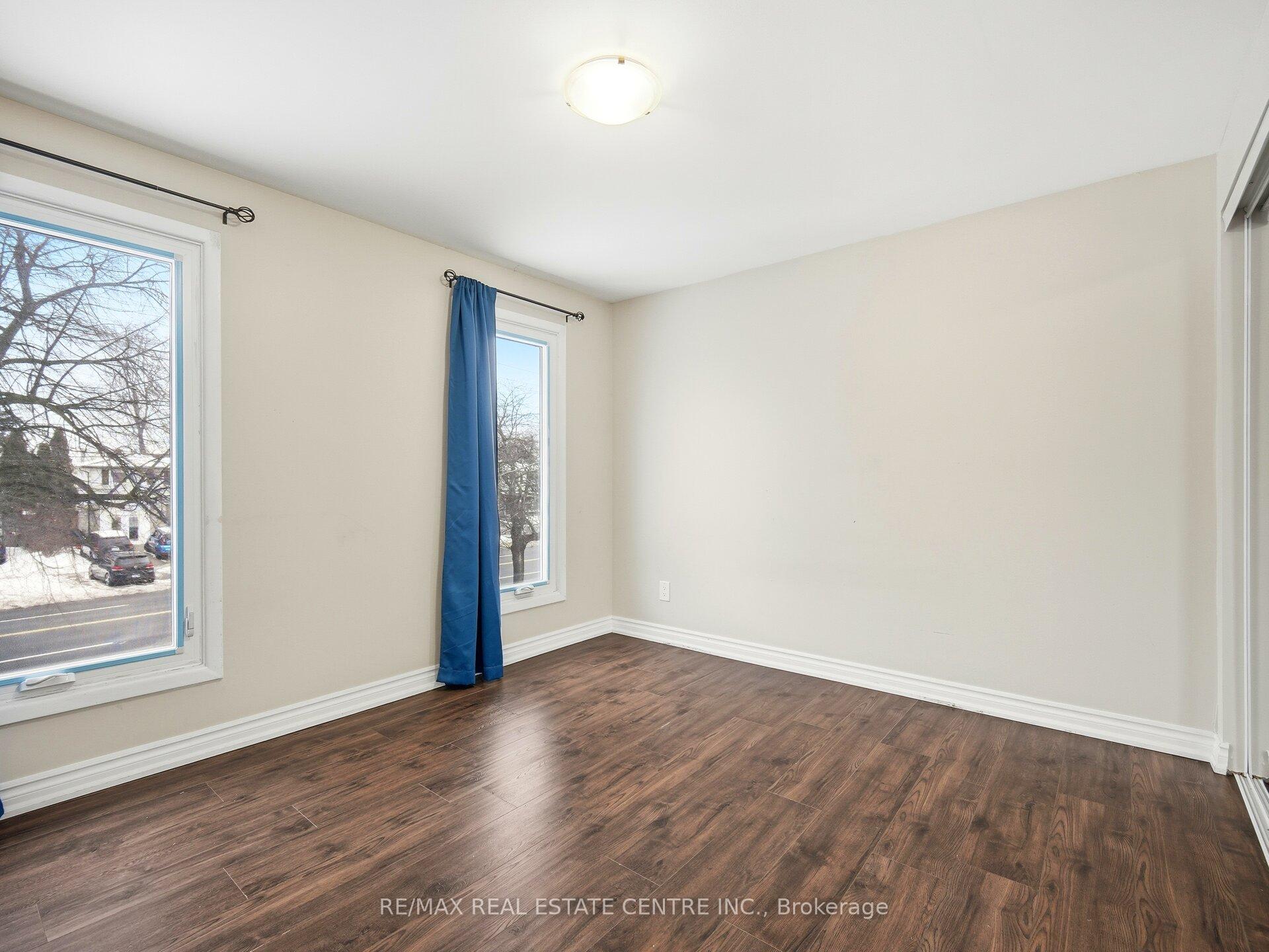 Photo 32 of Unit Upper Level, 112 Mountainview Road S, Halton Hills, Georgetown — HOMEH