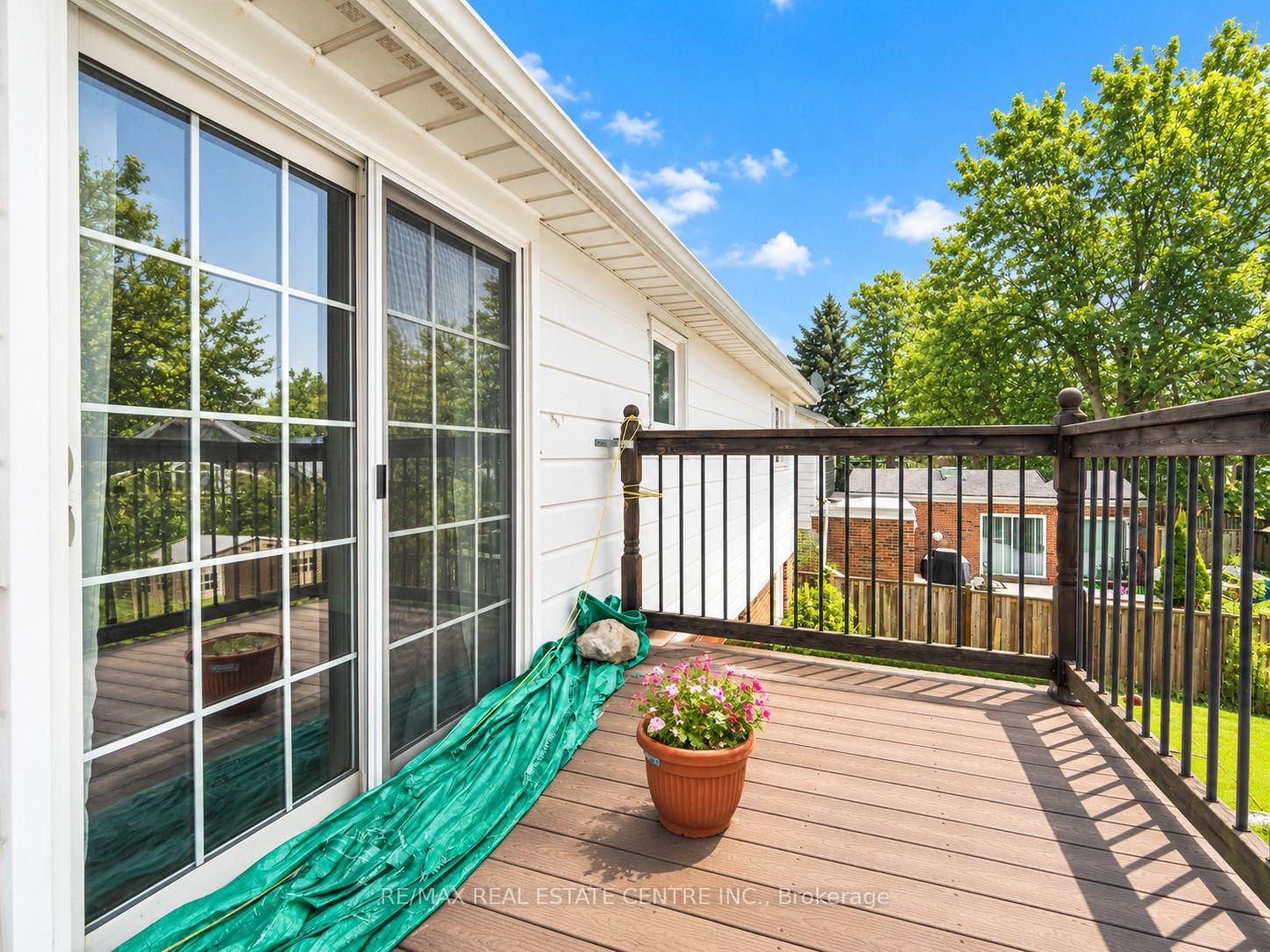 Photo 46 of Unit Upper Level, 112 Mountainview Road S, Halton Hills, Georgetown — HOMEH