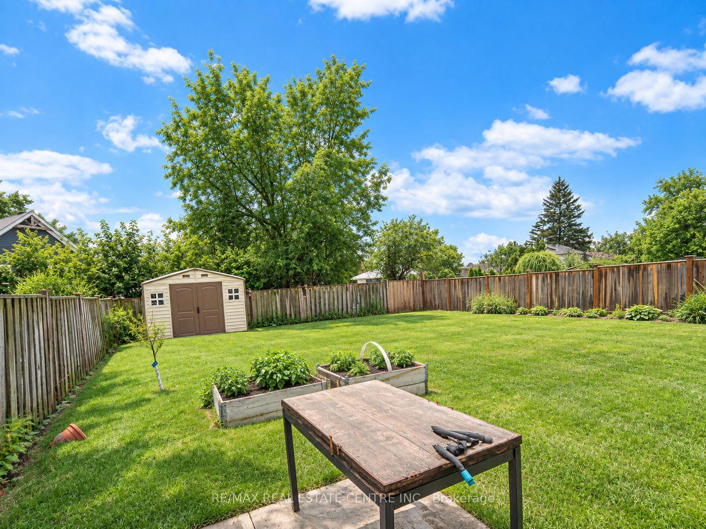 Photo 48 of Unit Upper Level, 112 Mountainview Road S, Halton Hills, Georgetown — HOMEH