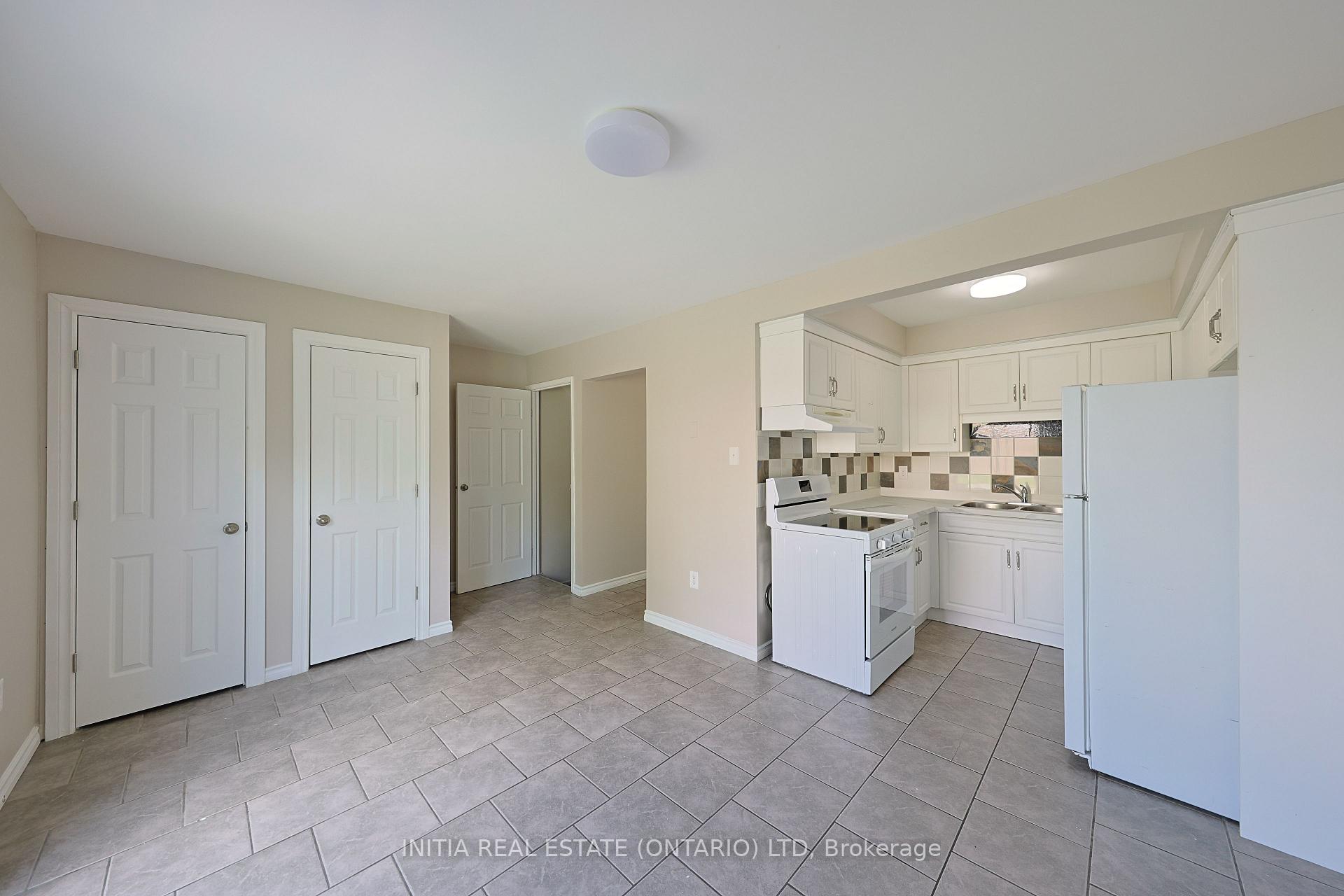 Photo 8 of Unit 69, 348 Cameron Street, St. Clair — HOMEH