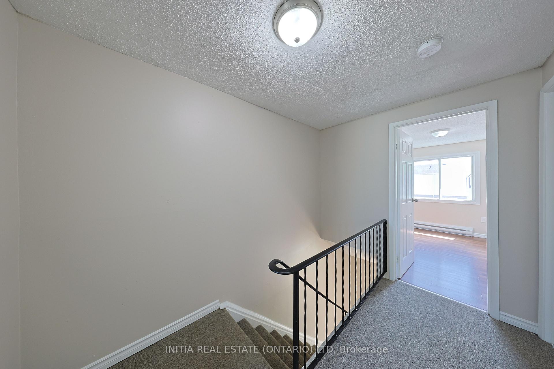Photo 13 of Unit 69, 348 Cameron Street, St. Clair — HOMEH