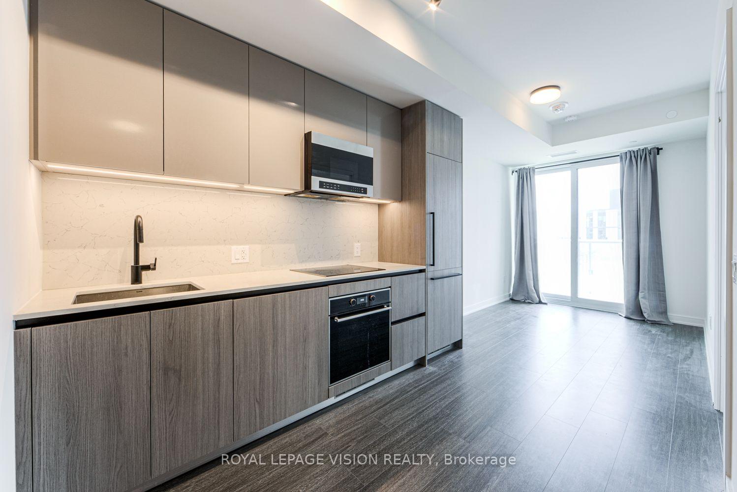 Photo 9 of Unit 1008, 425 Front Street E, Toronto, Waterfront Communities — HOMEH