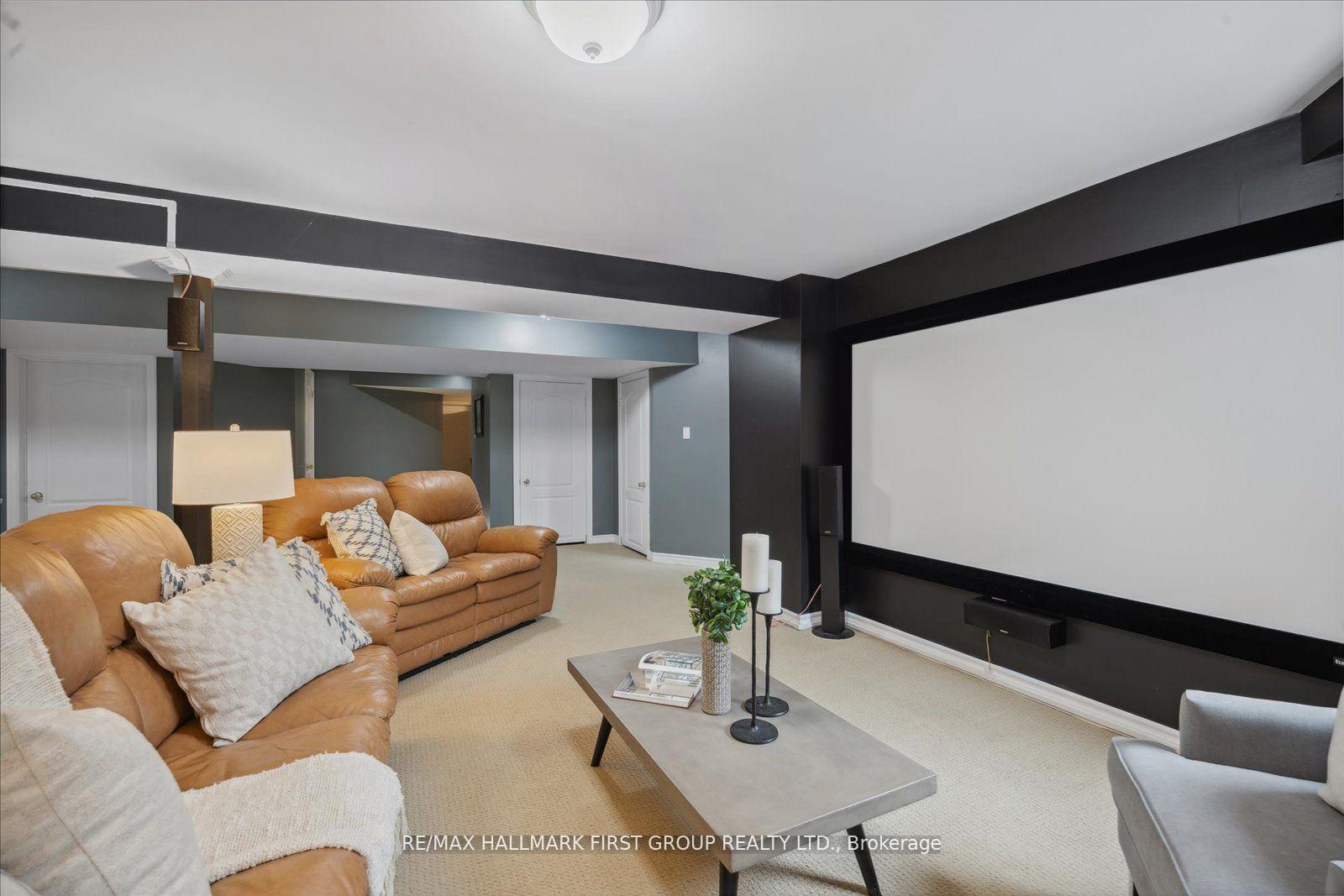 Photo 35 of 10 Duckfield Crescent, Ajax, South East — HOMEH