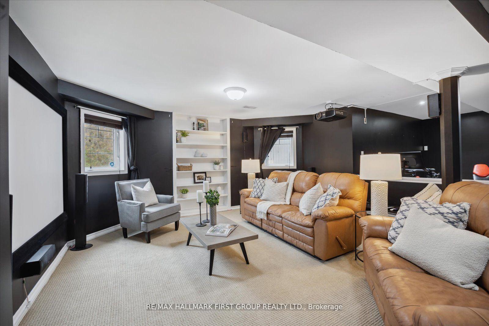 Photo 36 of 10 Duckfield Crescent, Ajax, South East — HOMEH