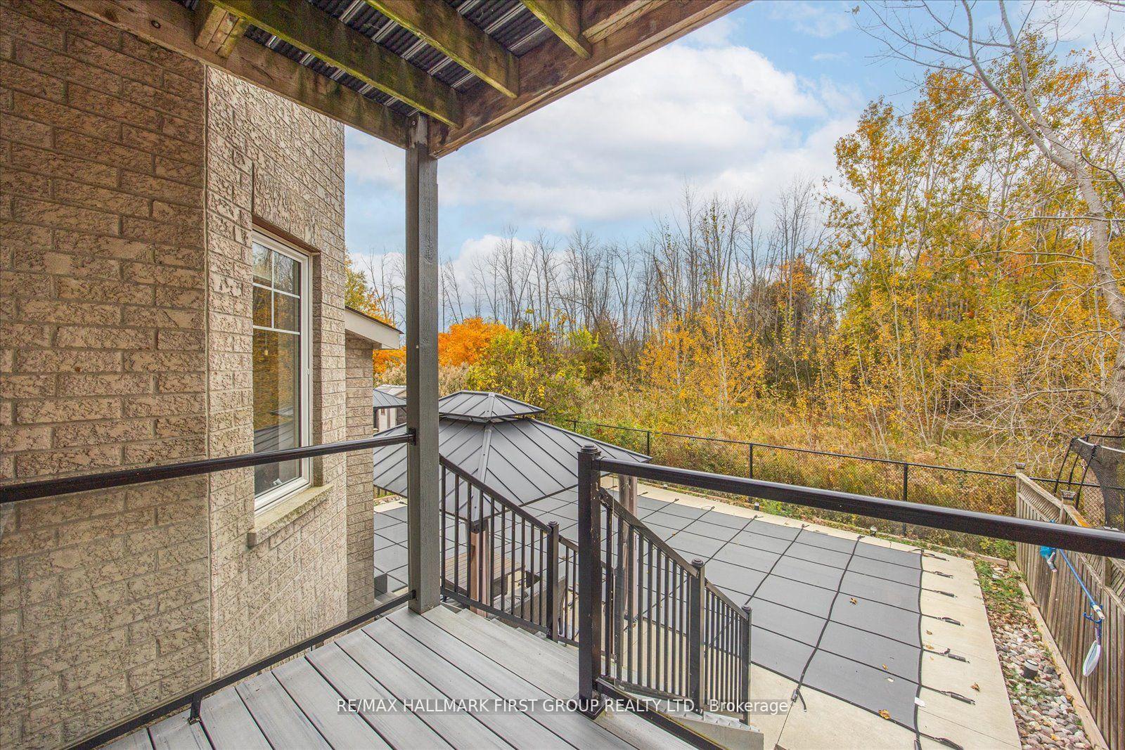 Photo 38 of 10 Duckfield Crescent, Ajax, South East — HOMEH