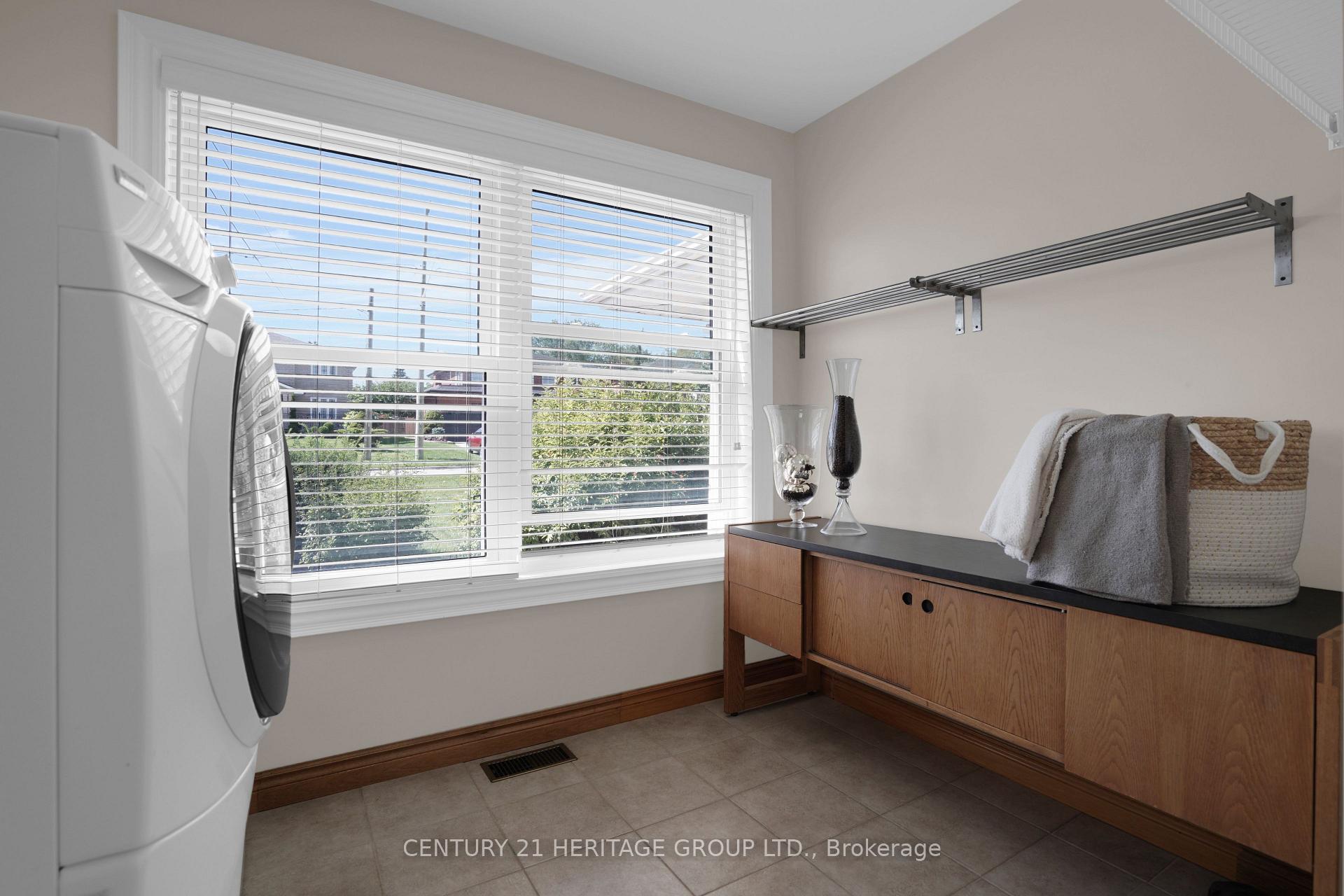 Photo 23 of 357 Powell Road S, Whitby, Blue Grass Meadows — HOMEH