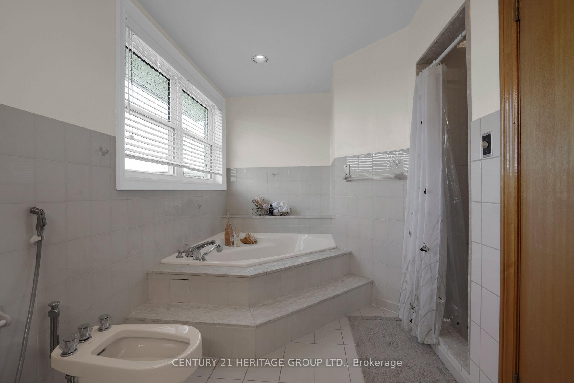Photo 29 of 357 Powell Road S, Whitby, Blue Grass Meadows — HOMEH