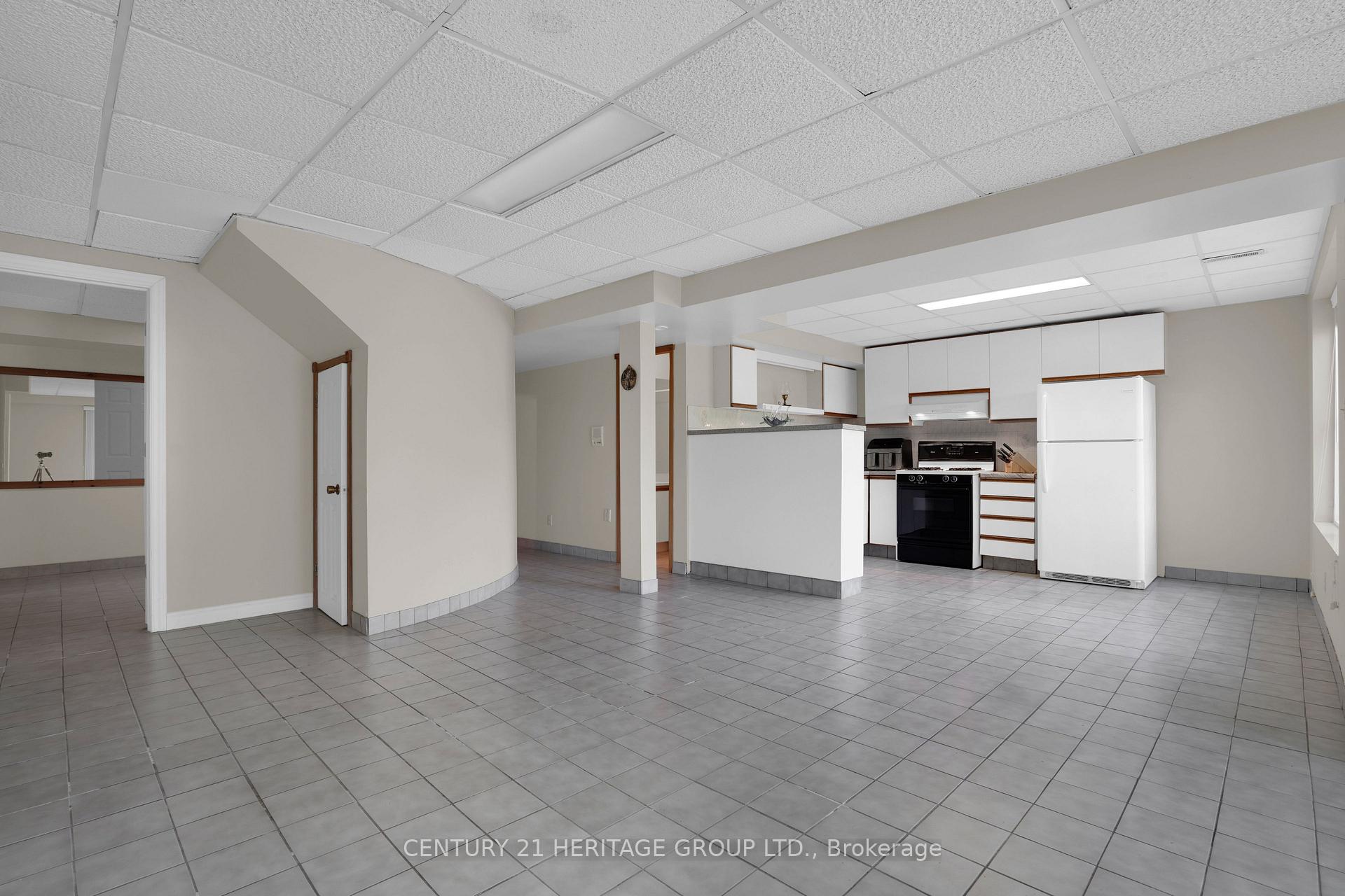 Photo 38 of 357 Powell Road S, Whitby, Blue Grass Meadows — HOMEH