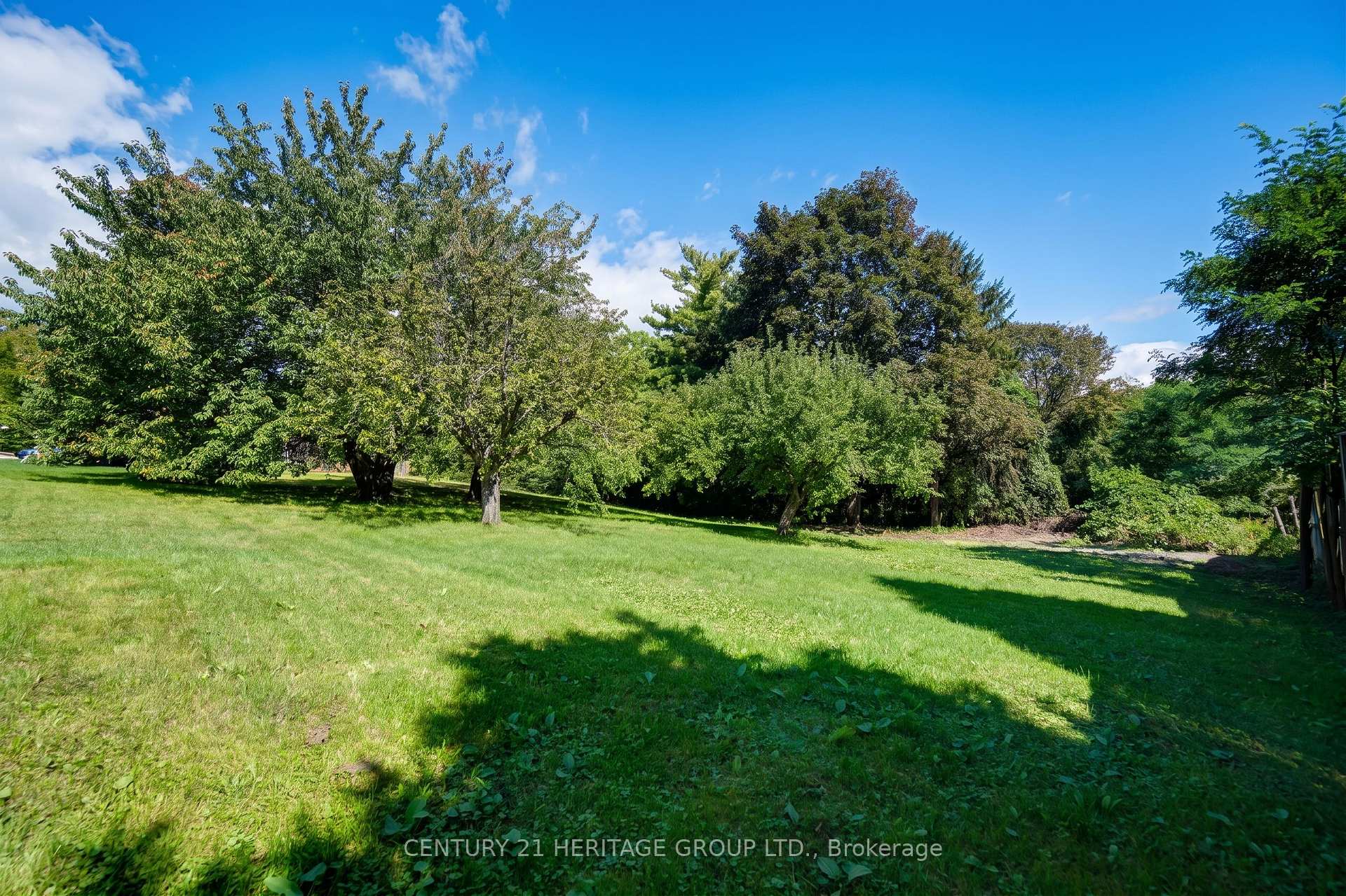 Photo 42 of 357 Powell Road S, Whitby, Blue Grass Meadows — HOMEH