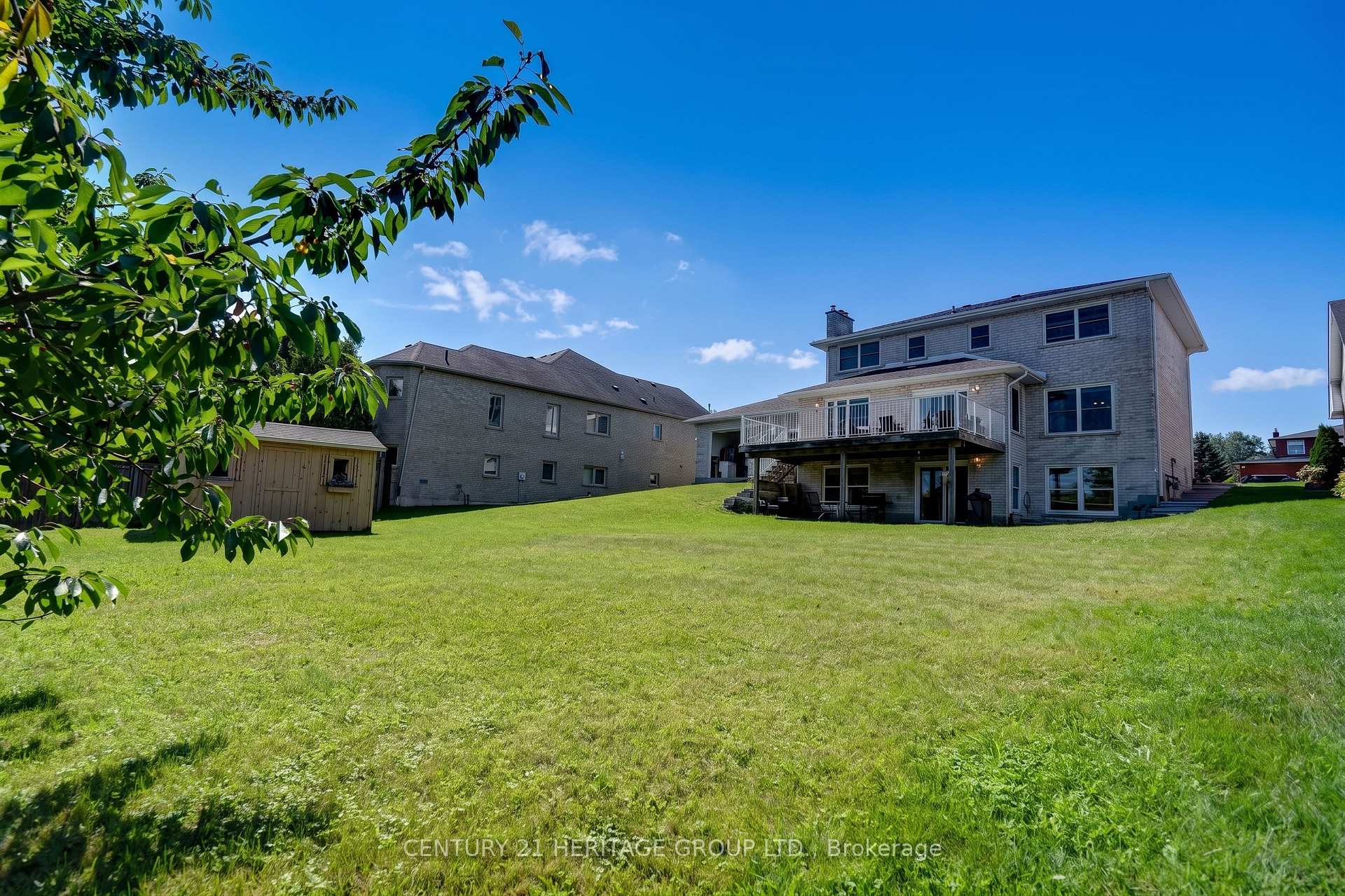 Photo 44 of 357 Powell Road S, Whitby, Blue Grass Meadows — HOMEH