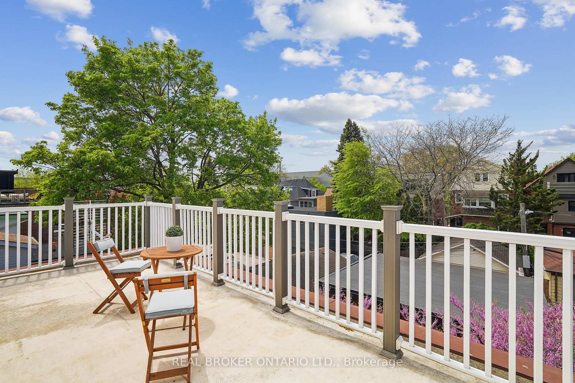 Photo 16 of 20 Brookmount Road, Toronto, The Beaches — HOMEH