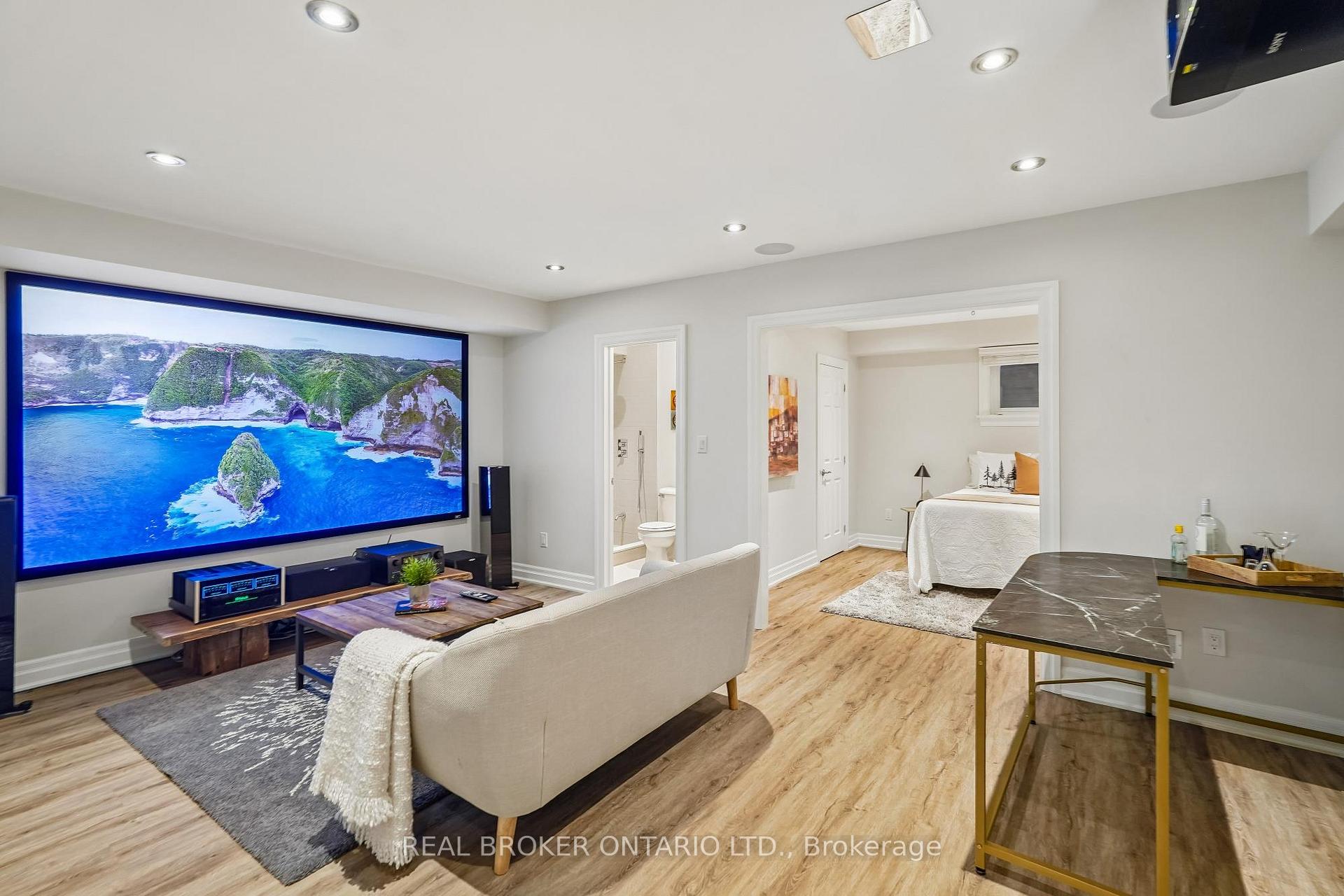 Photo 29 of 20 Brookmount Road, Toronto, The Beaches — HOMEH