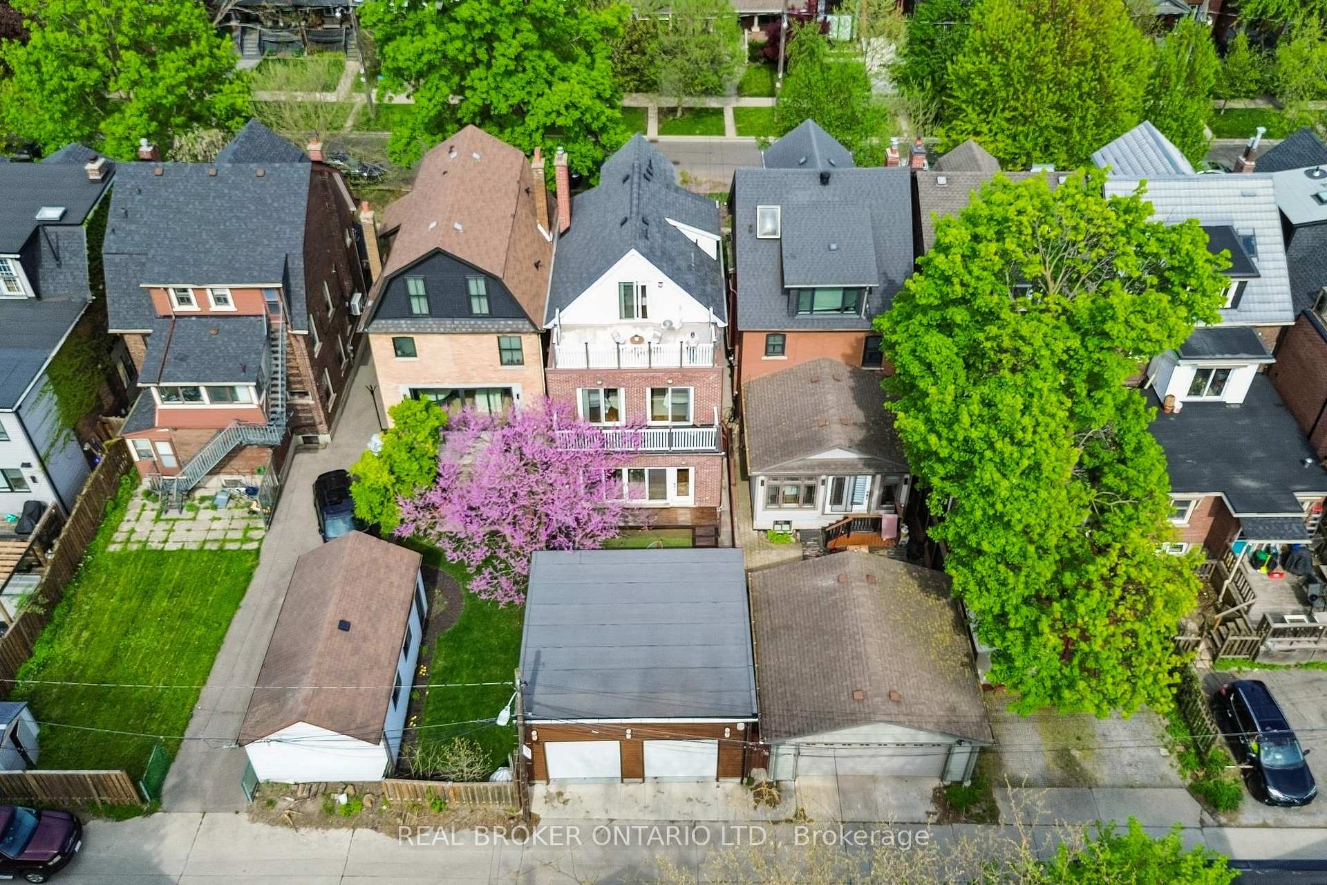 Photo 35 of 20 Brookmount Road, Toronto, The Beaches — HOMEH