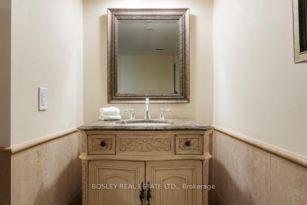 Photo 15 of Unit 403, 30 Wellington Street E, Toronto, Church-Yonge Corridor — HOMEH