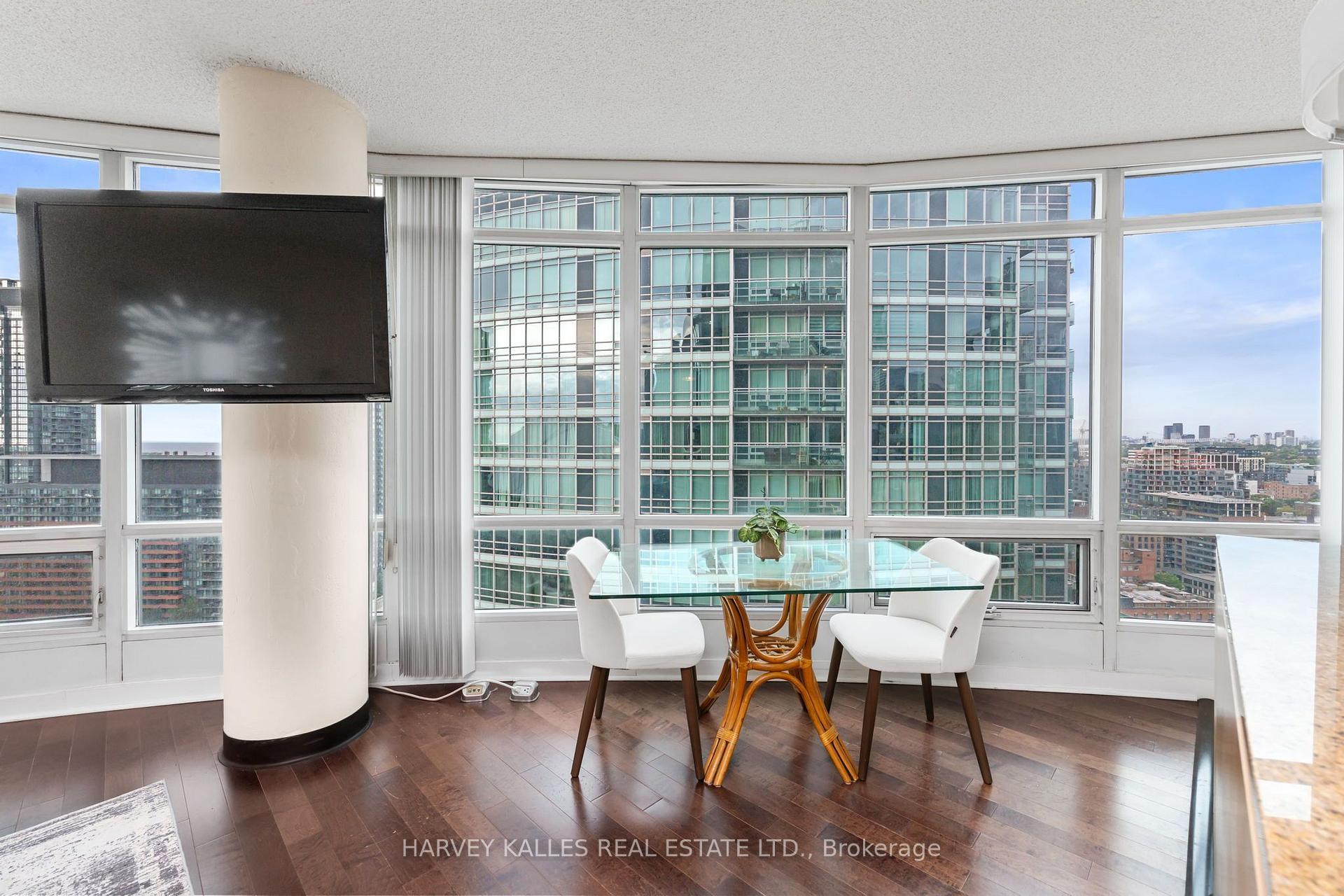 Photo 17 of Unit 2803, 373 Front Street W, Toronto, Waterfront Communities — HOMEH