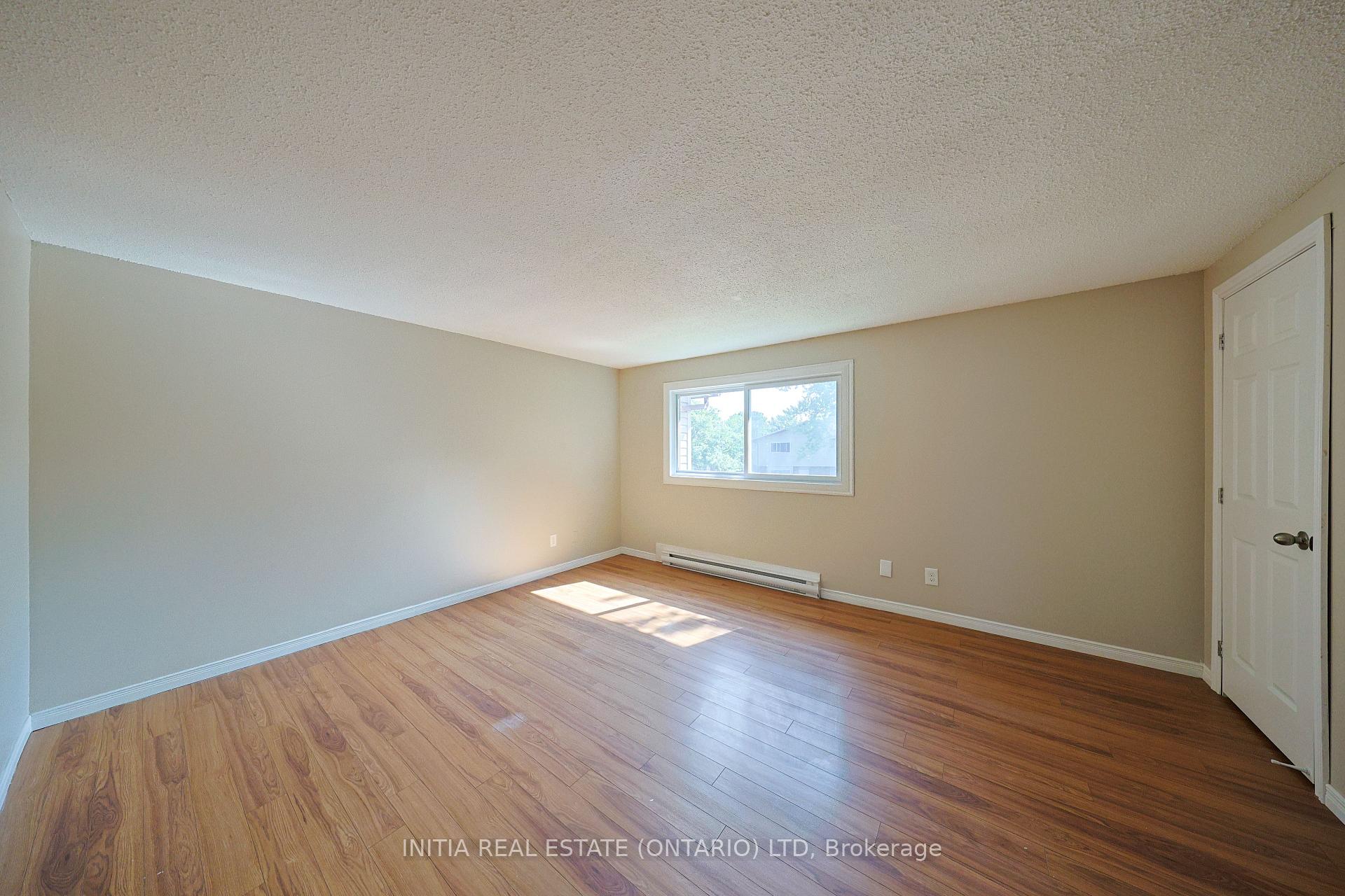 Photo 15 of 253 Hampton Avenue, Sarnia — HOMEH