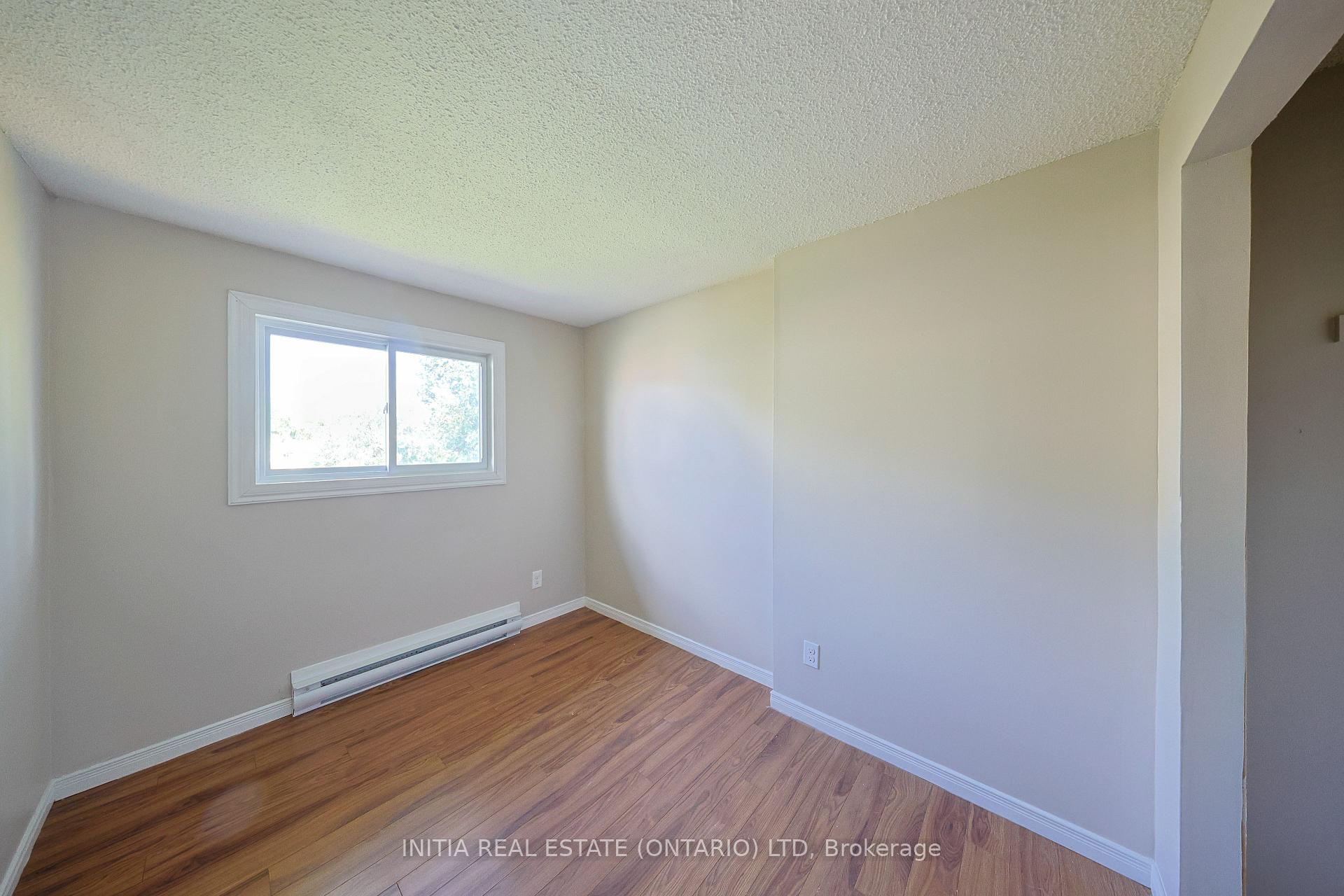 Photo 20 of 253 Hampton Avenue, Sarnia — HOMEH